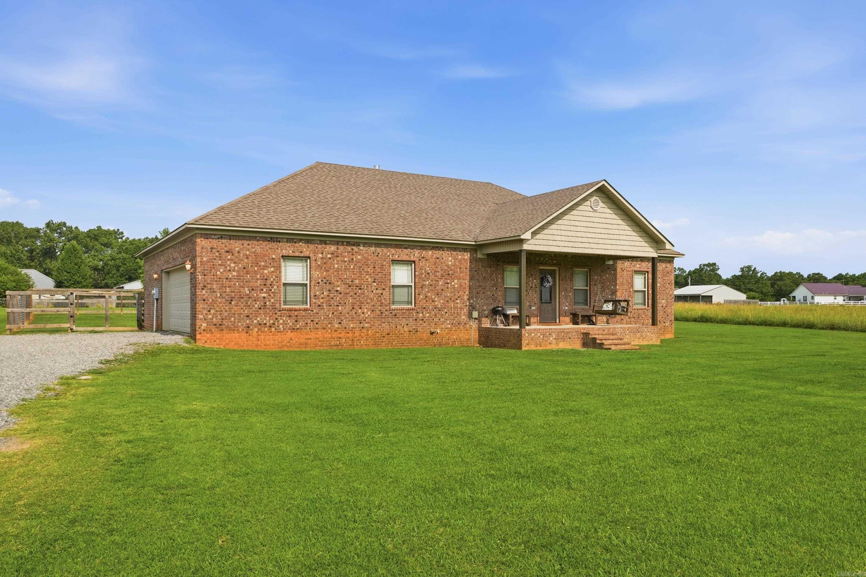 BELLWOOD ESTATES - Residential