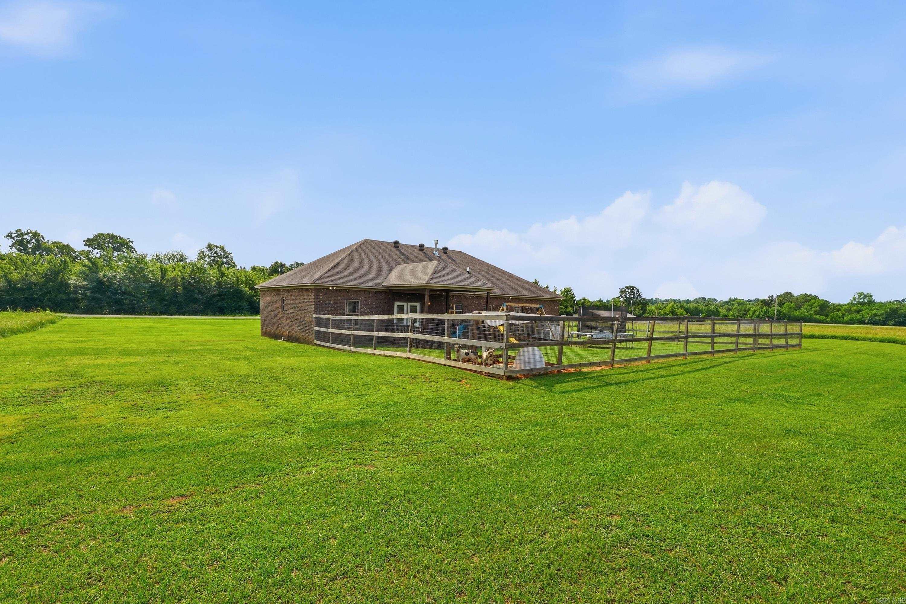 BELLWOOD ESTATES - Residential
