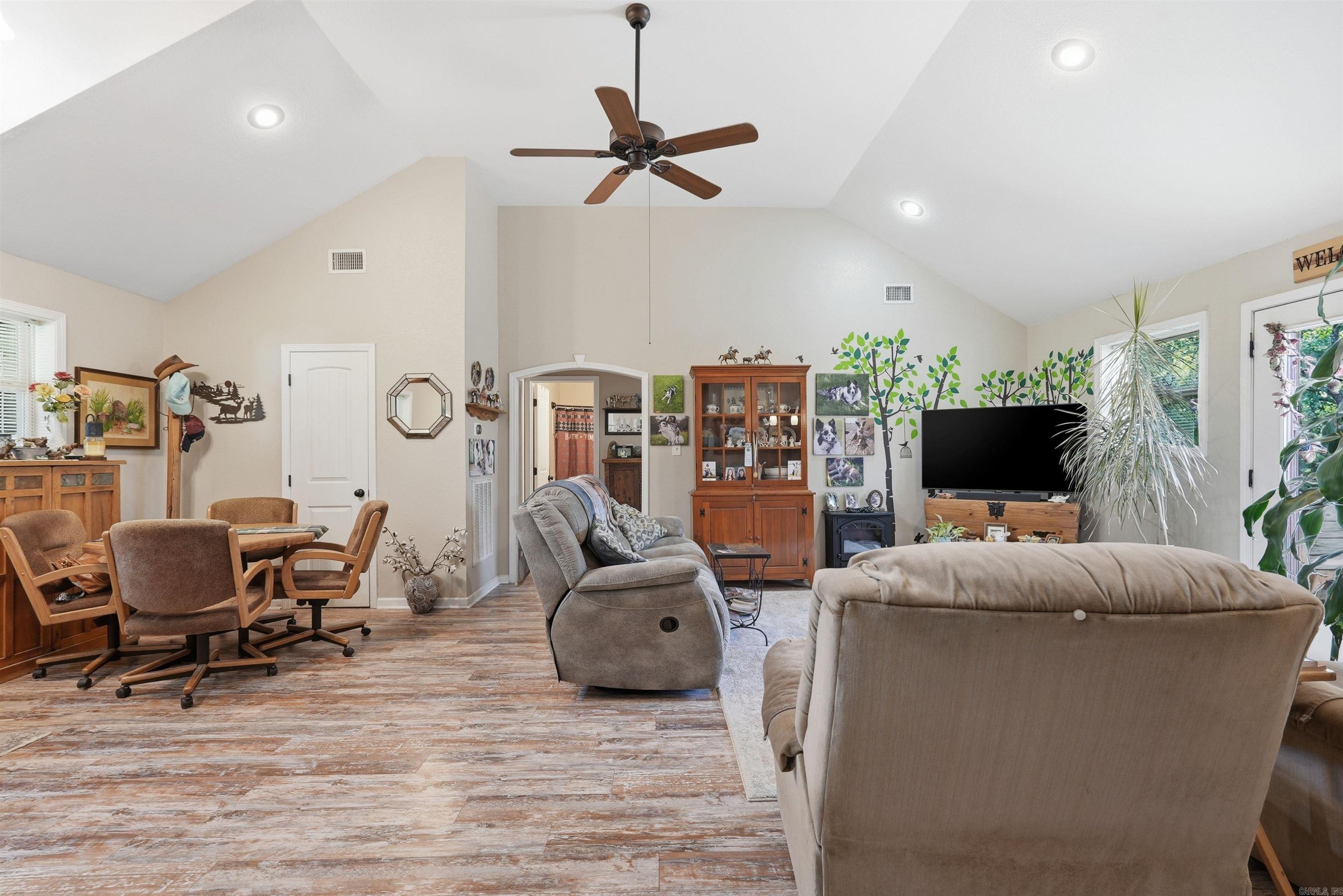 Metes & Bounds - Residential