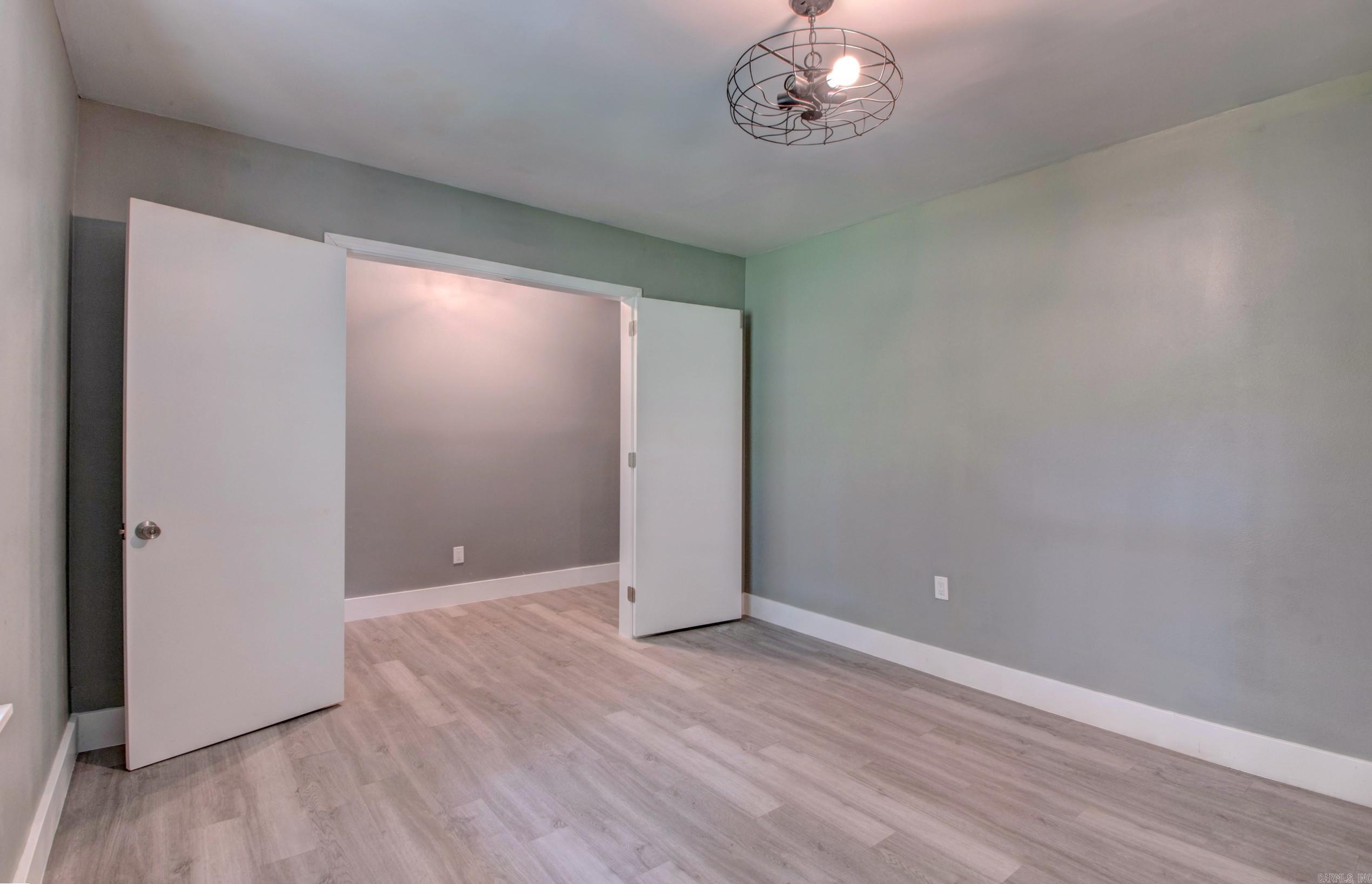 Gravel Ridge - Residential