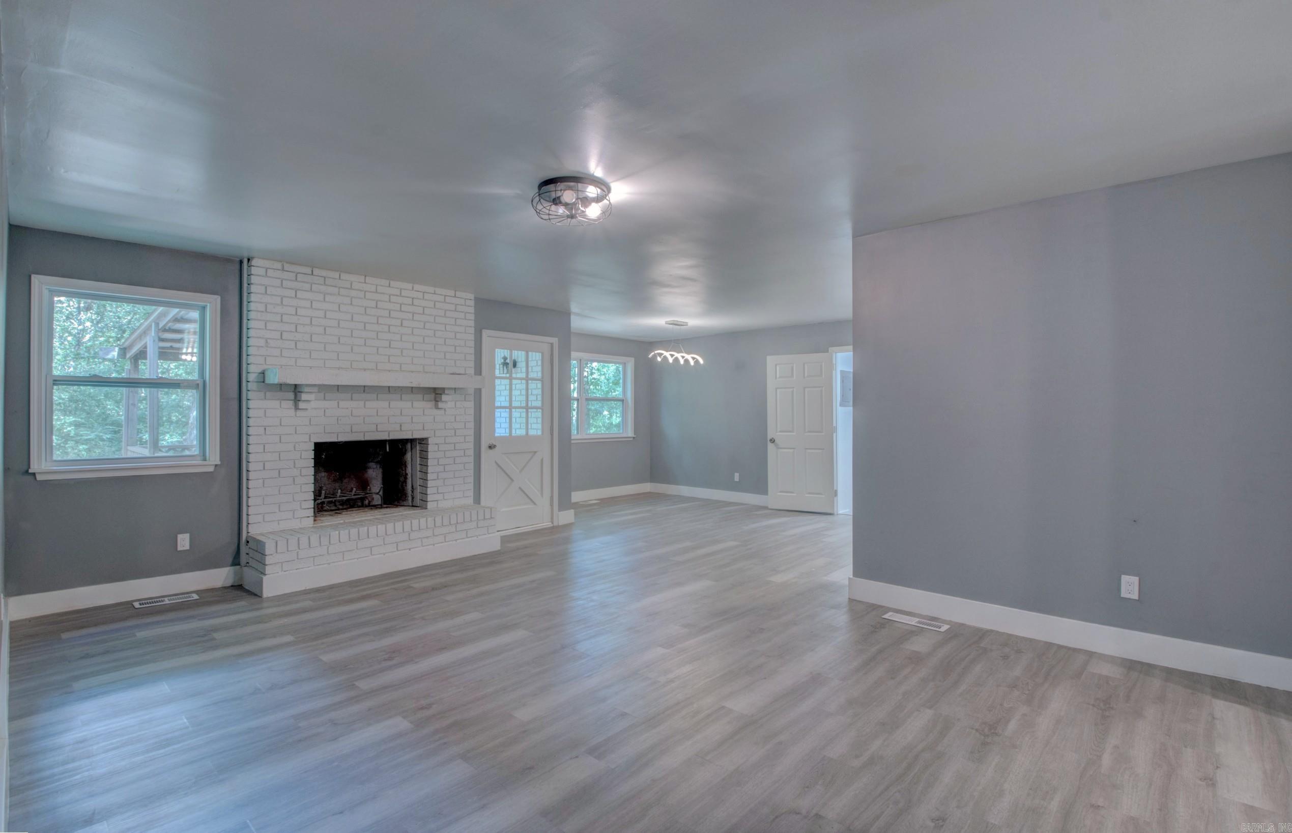 Gravel Ridge - Residential