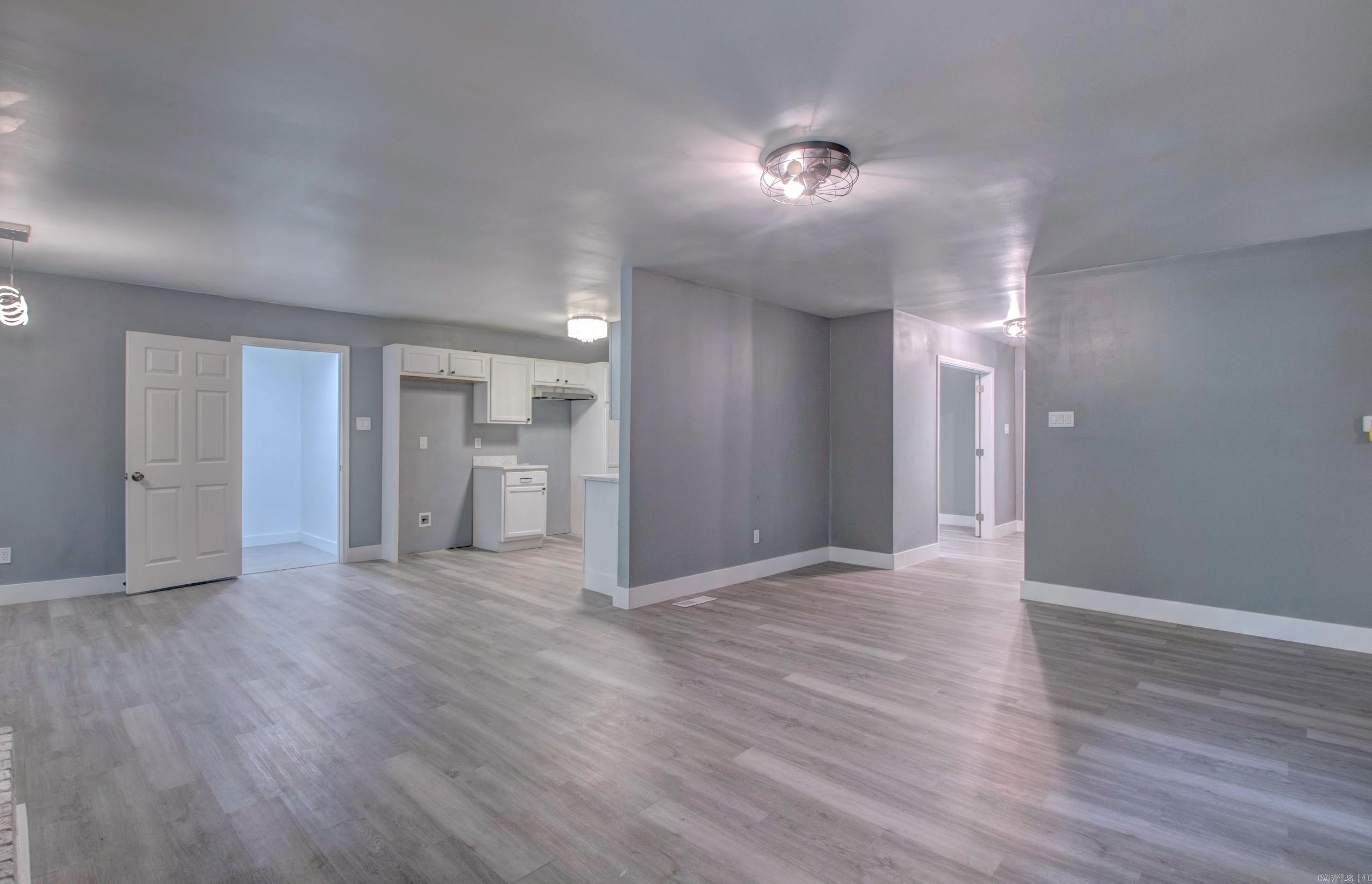 Gravel Ridge - Residential