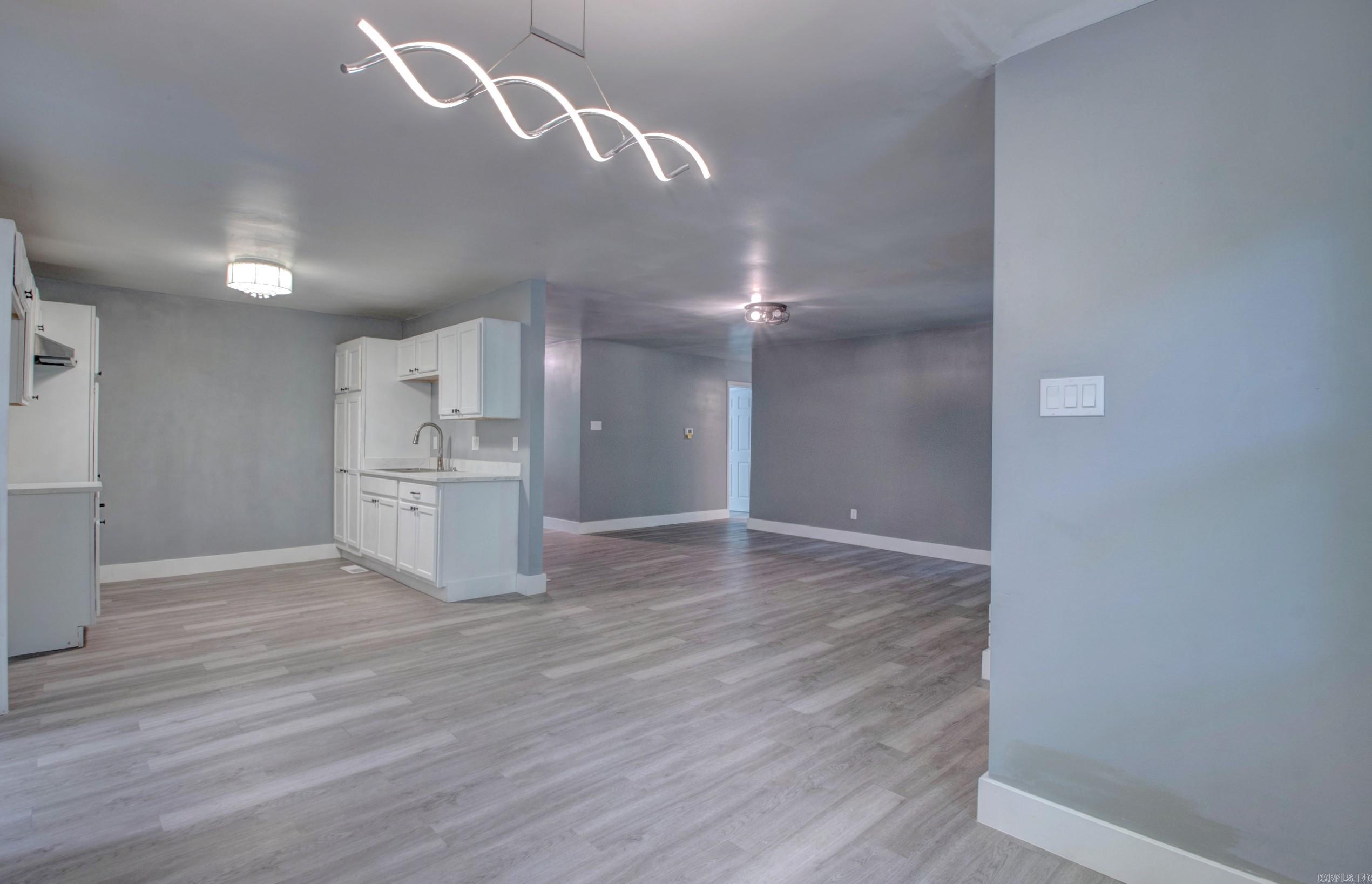 Gravel Ridge - Residential
