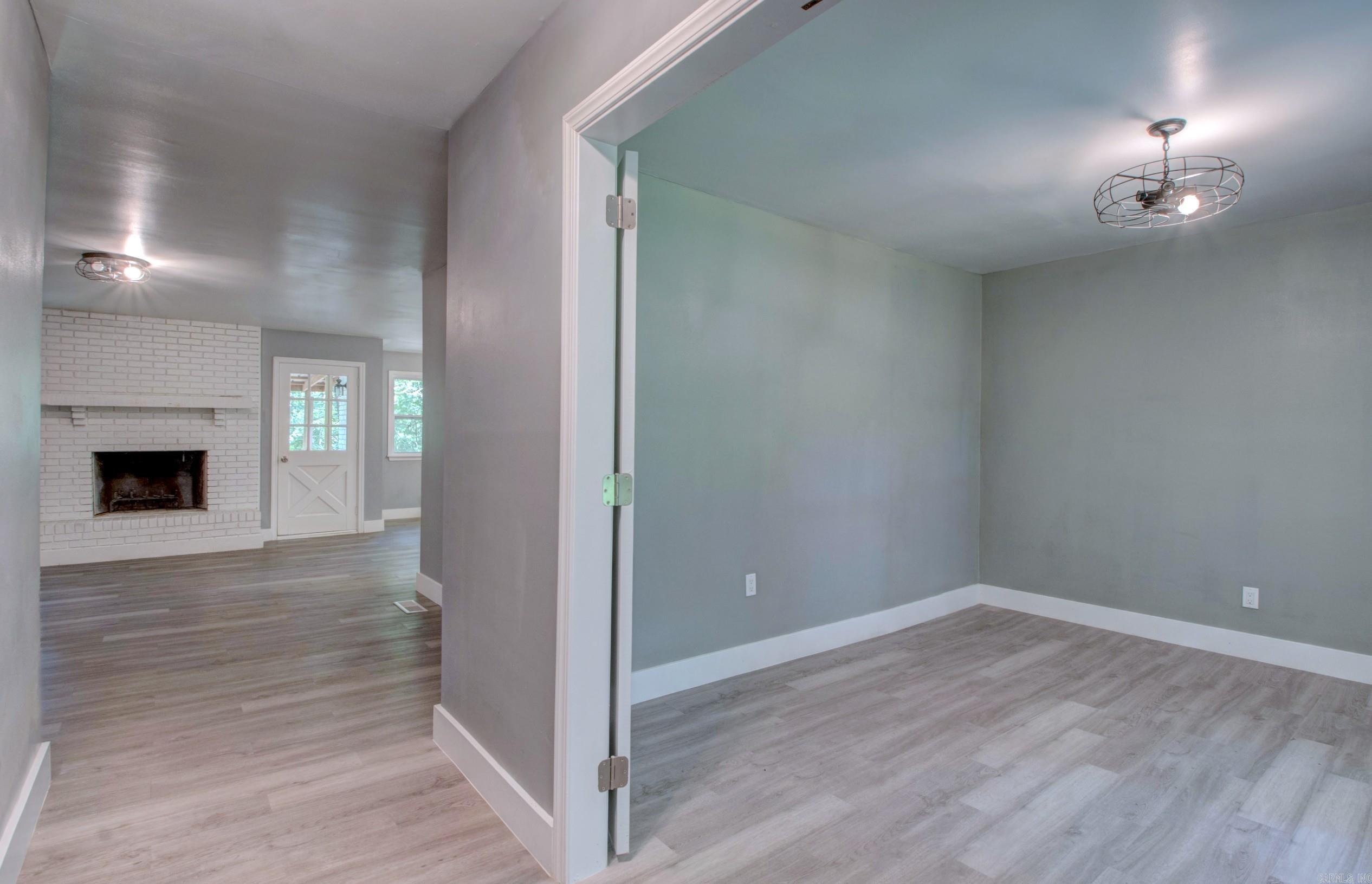 Gravel Ridge - Residential