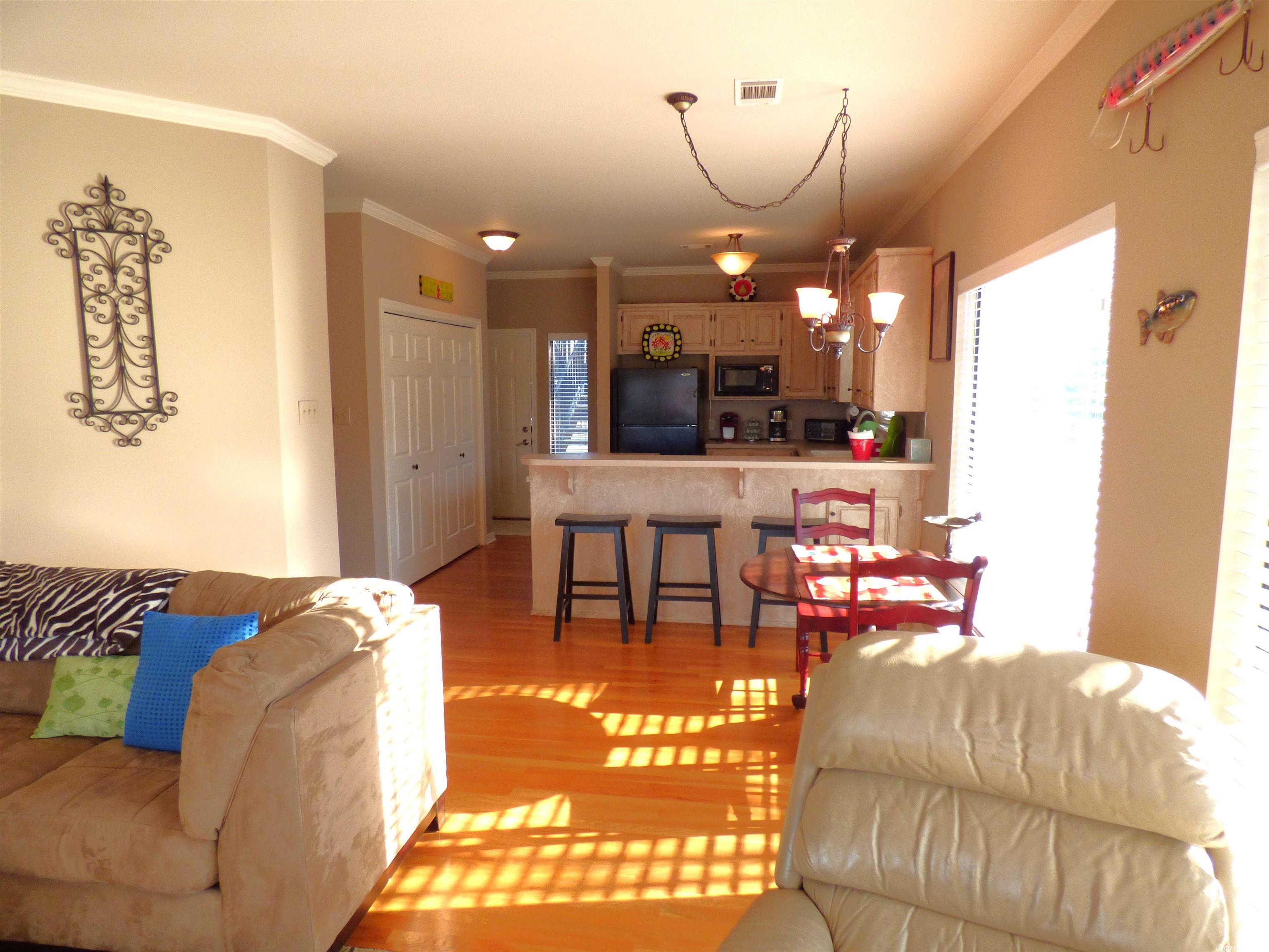 FARR SHORES HPR - Residential