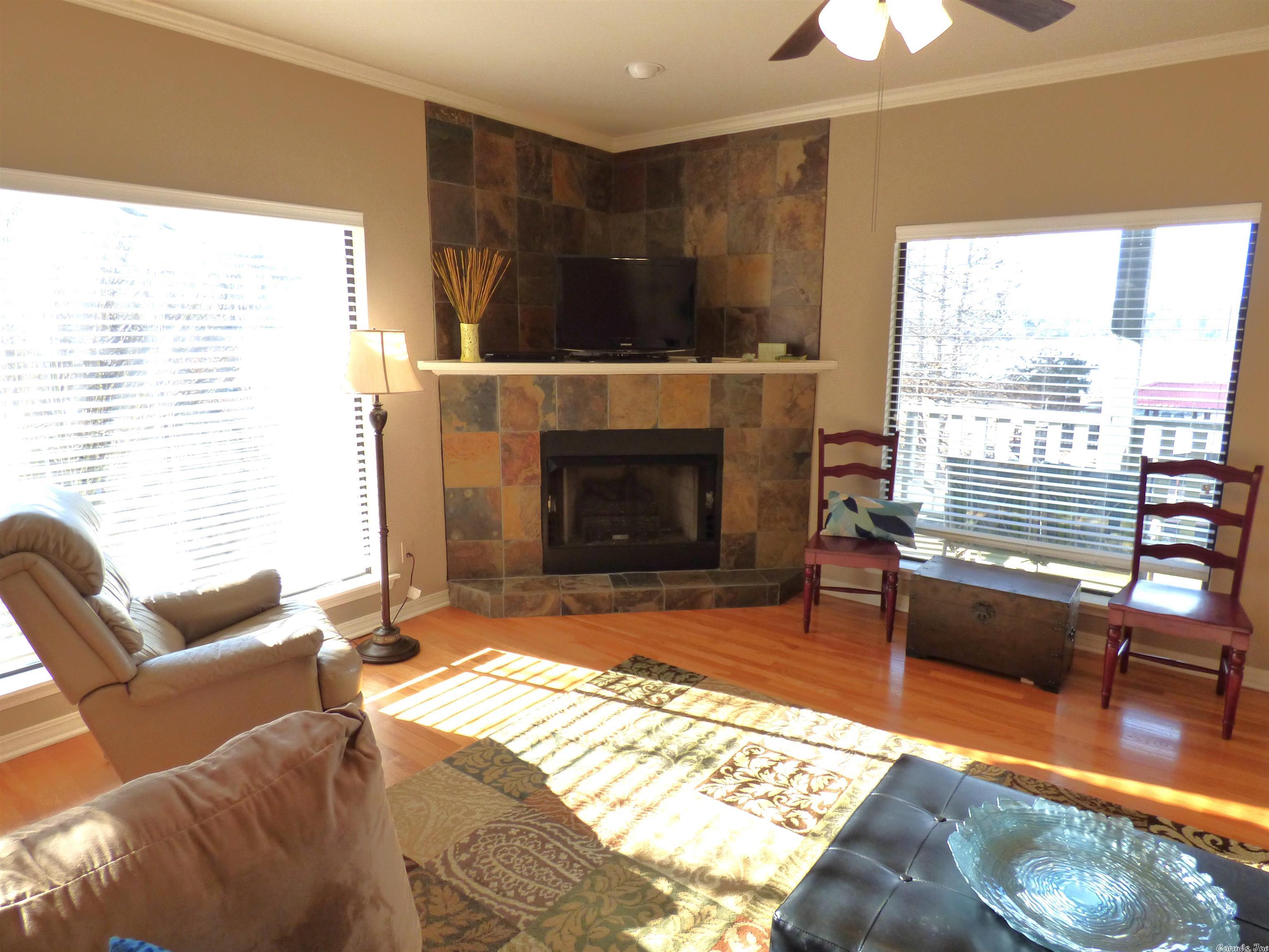 FARR SHORES HPR - Residential