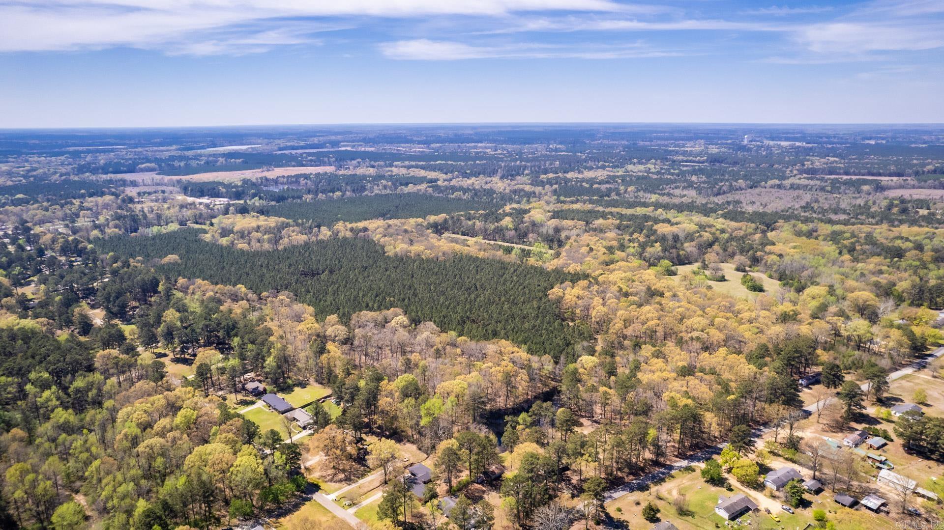 Monticello - Land