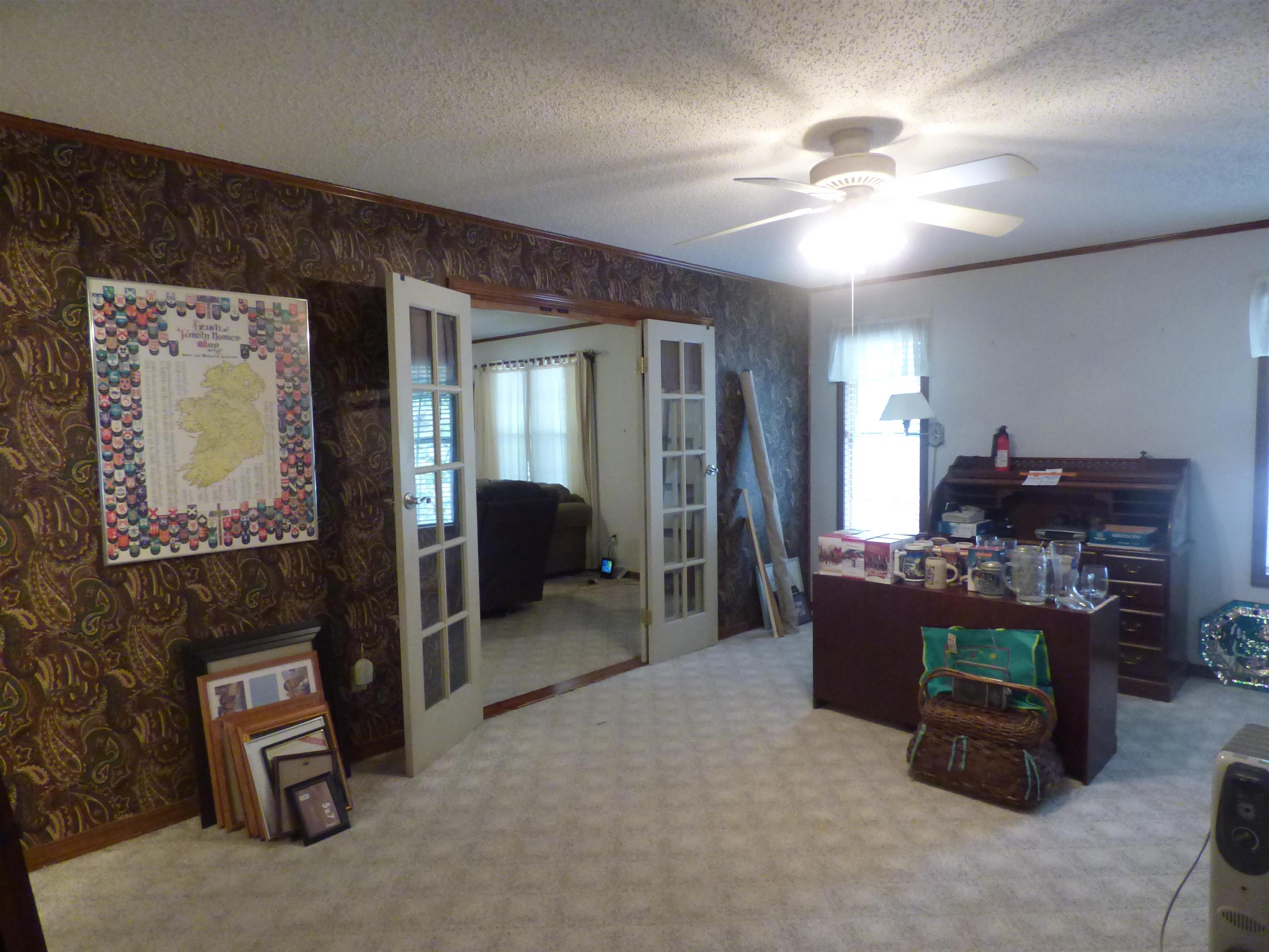 CHEROKEE ACRES - Residential
