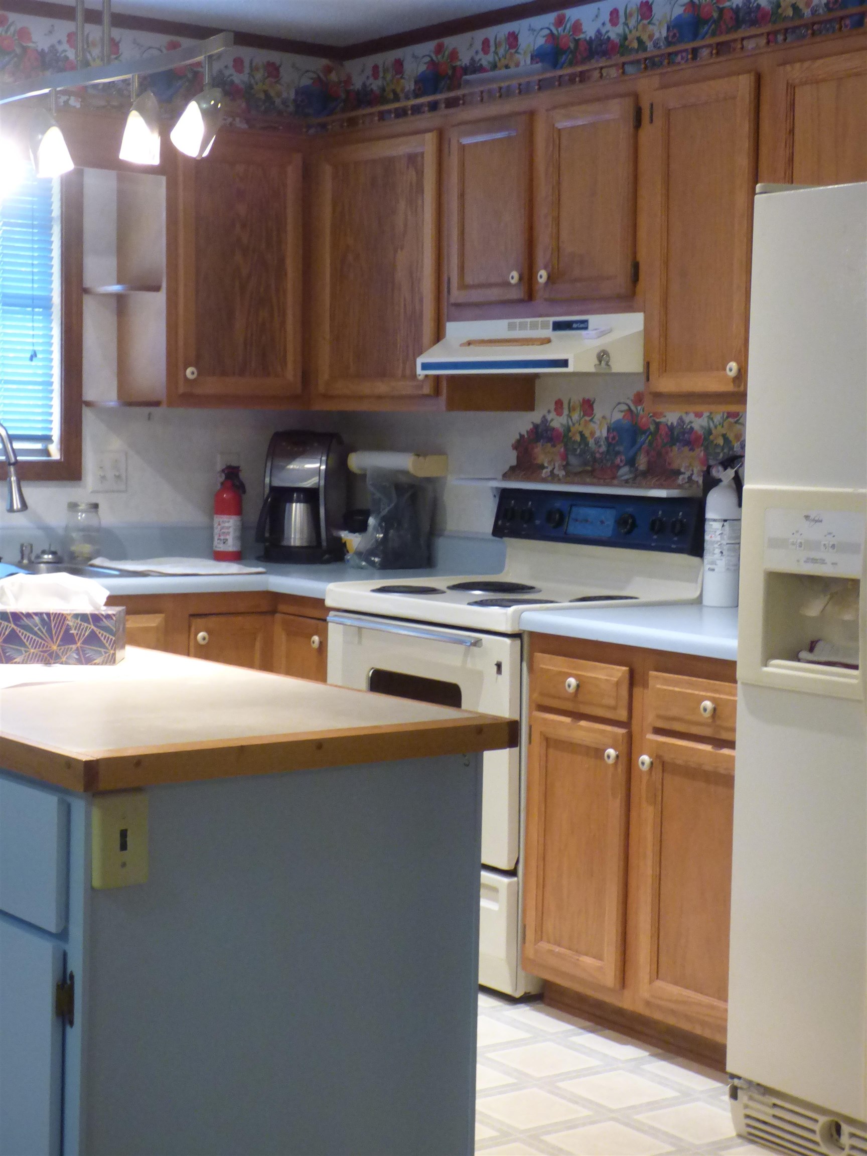 CHEROKEE ACRES - Residential