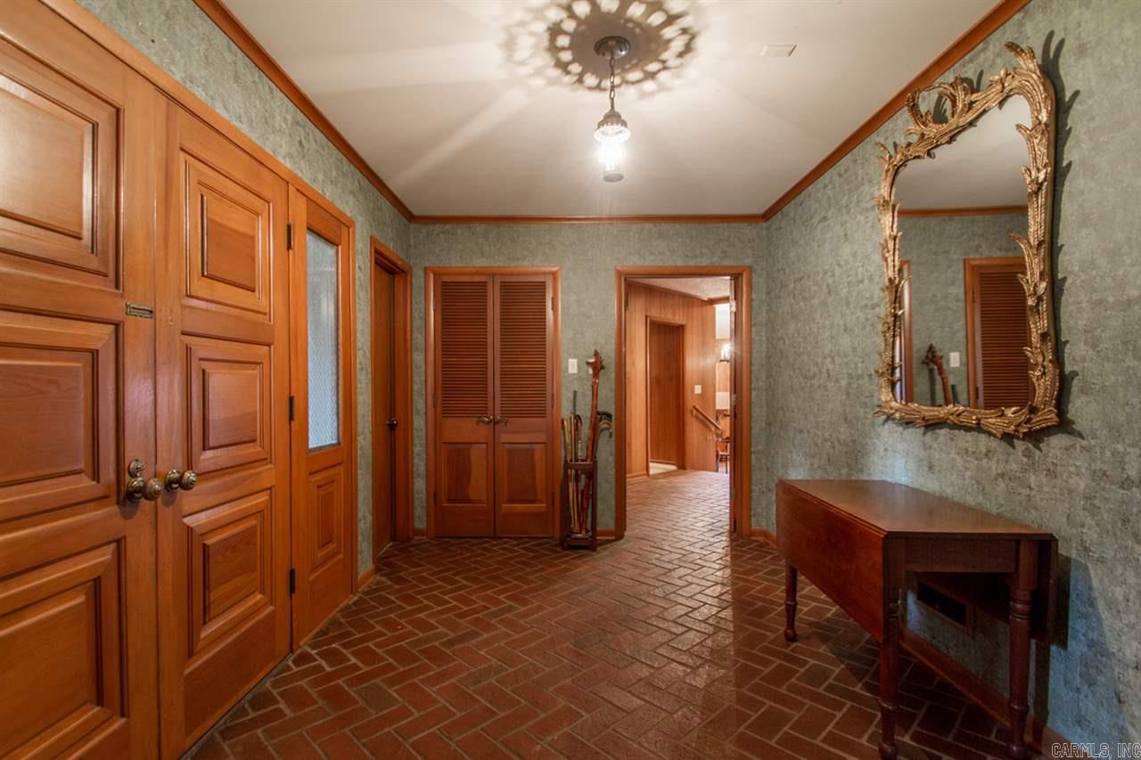Country Club Heights - Residential