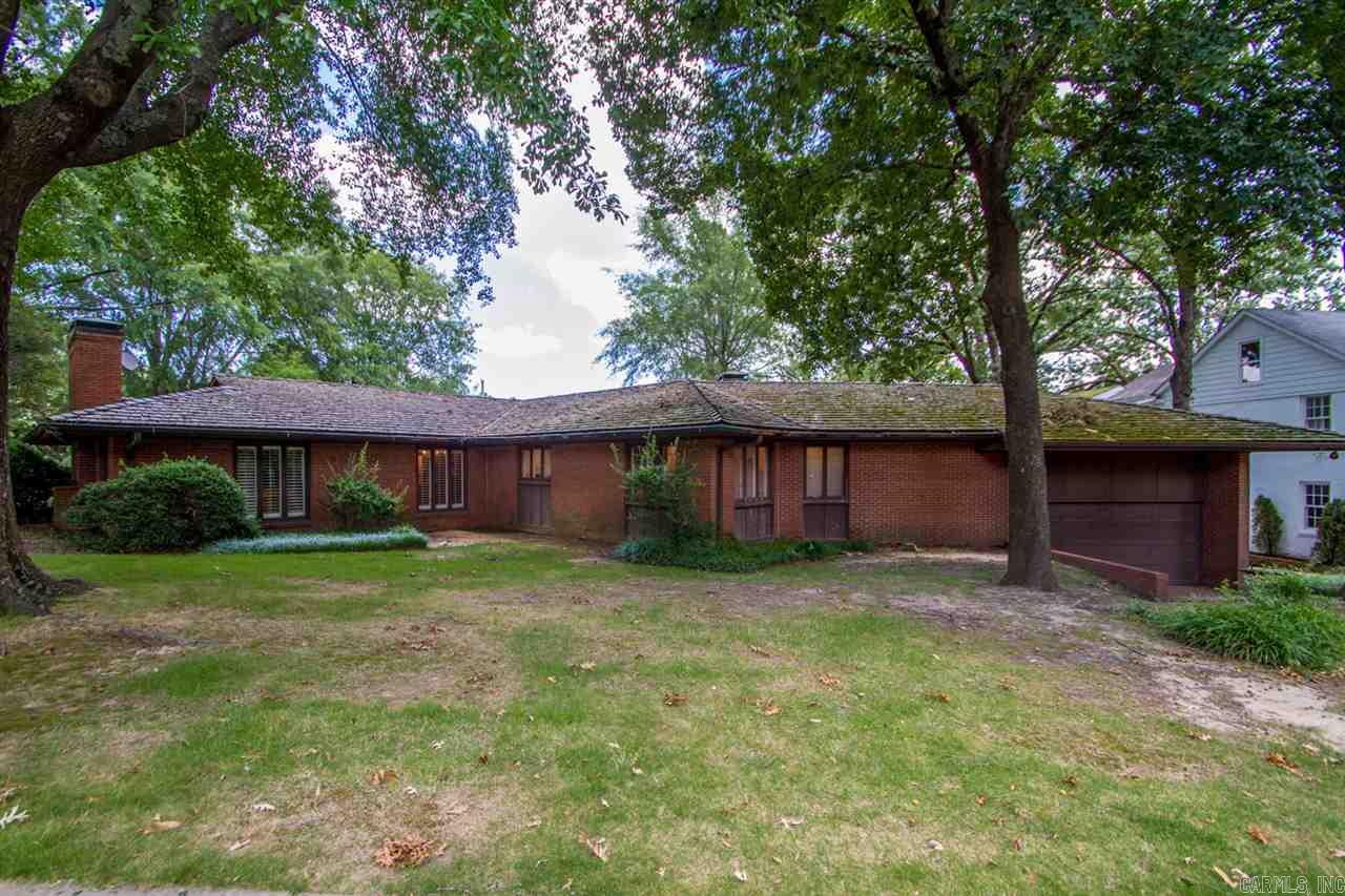 Country Club Heights - Residential