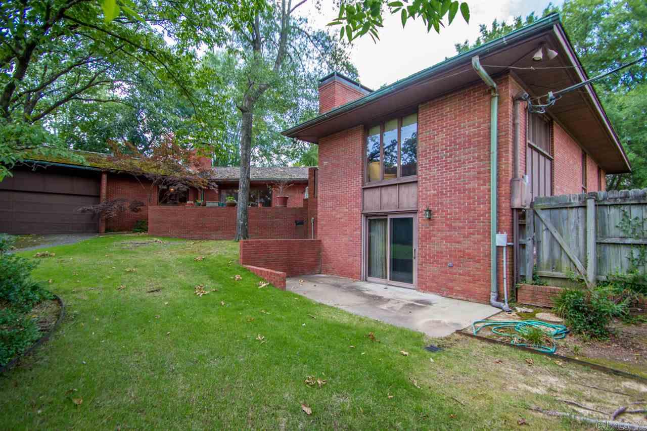 Country Club Heights - Residential