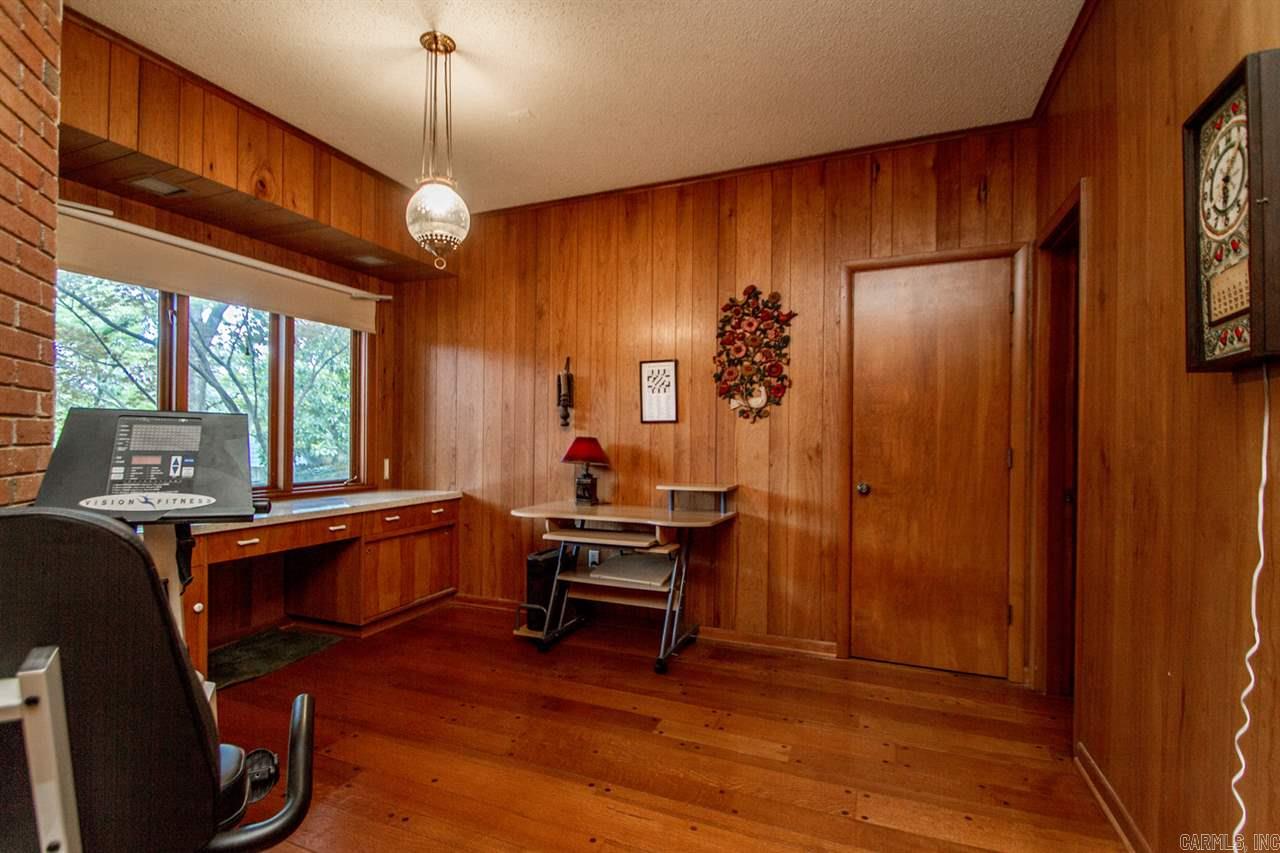 Country Club Heights - Residential