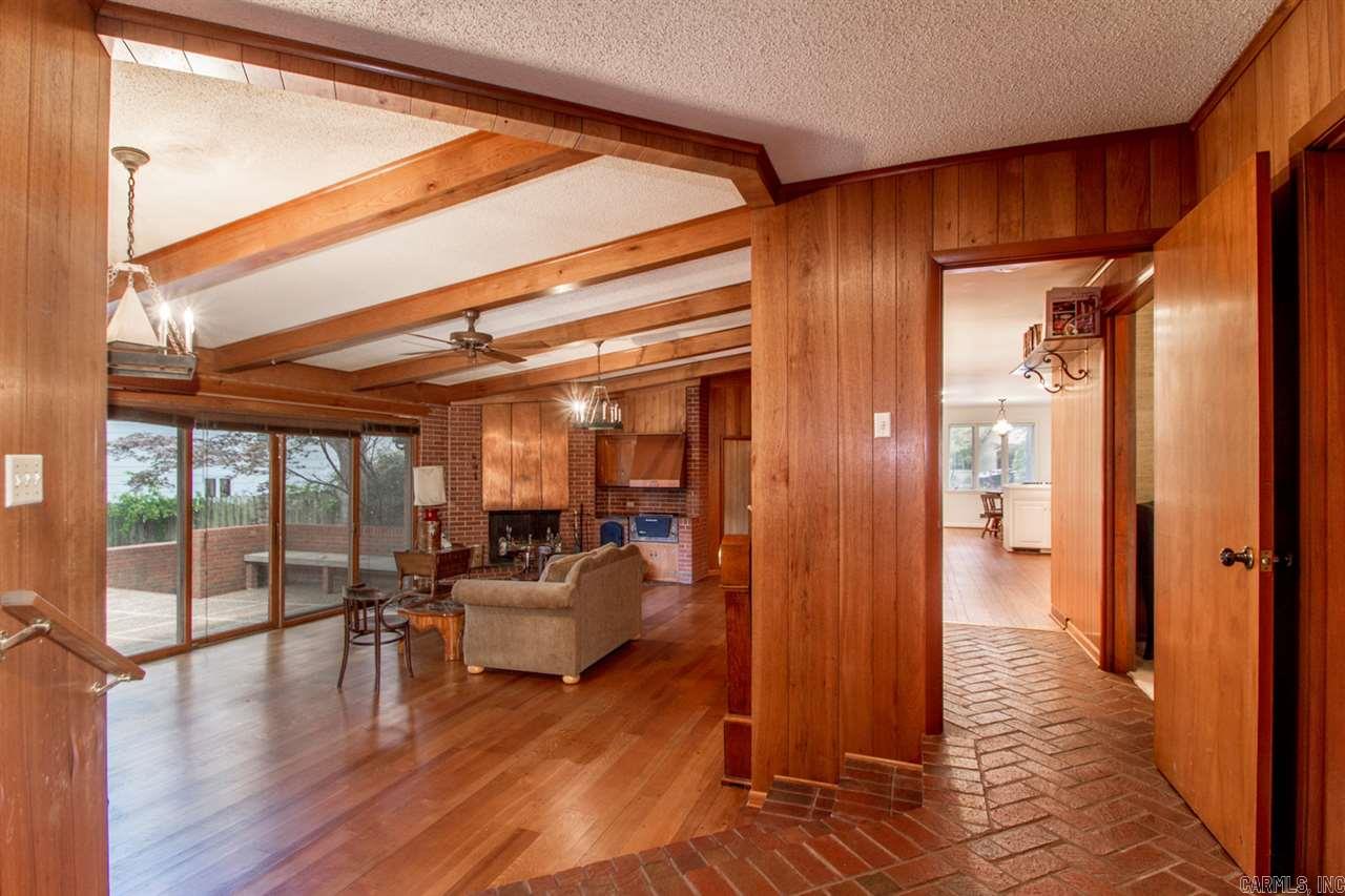 Country Club Heights - Residential