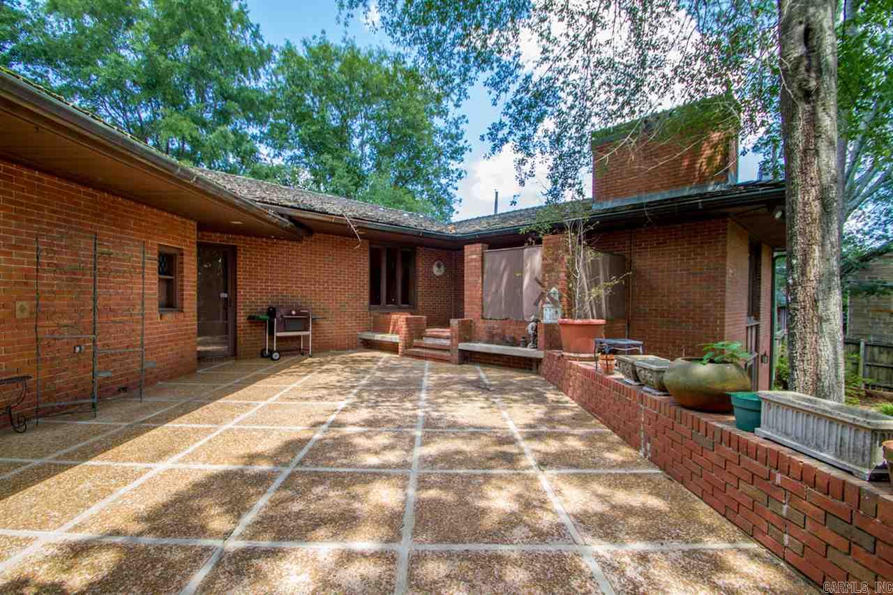 Country Club Heights - Residential