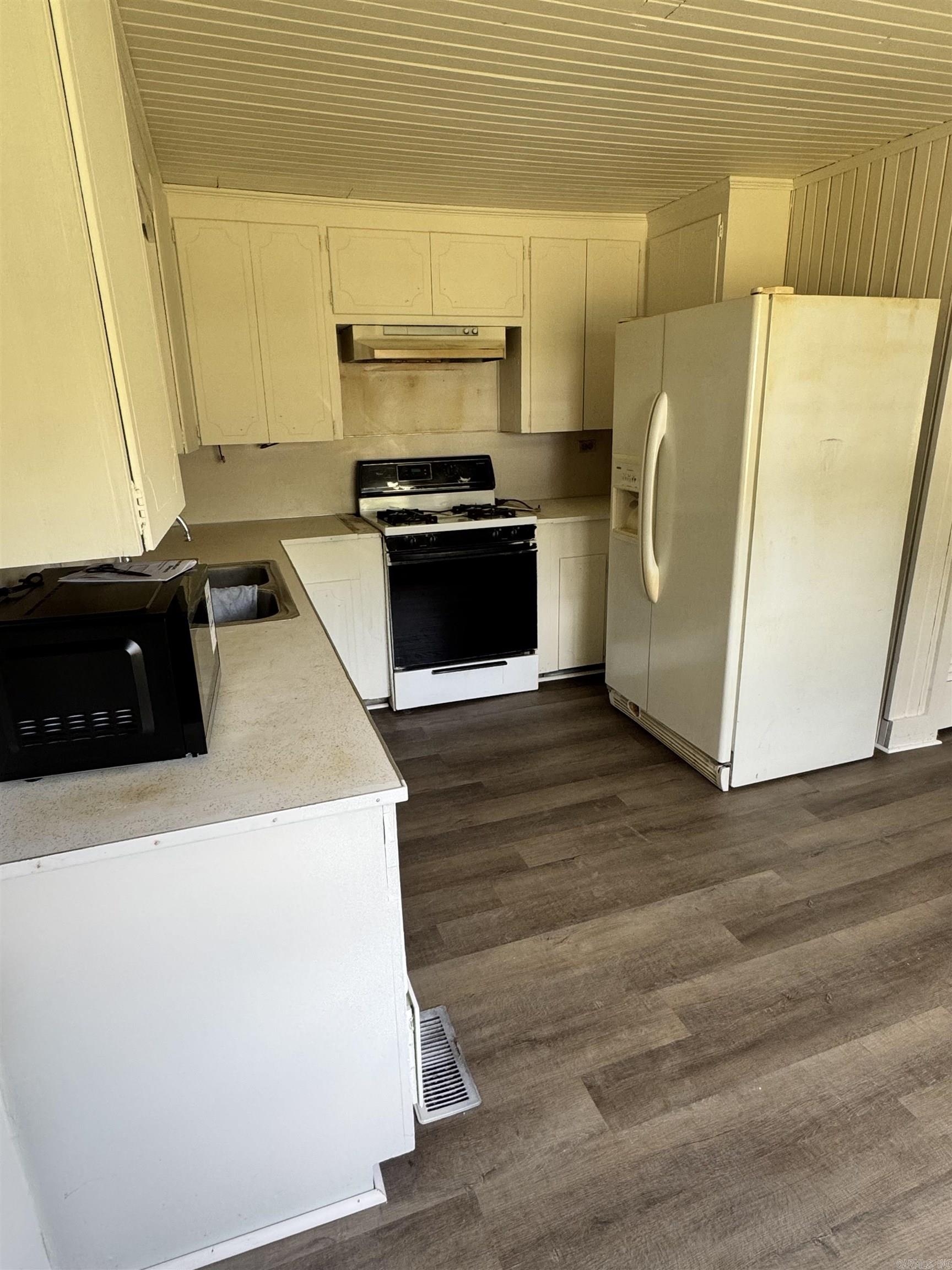 GORGE ADDITION - Residential