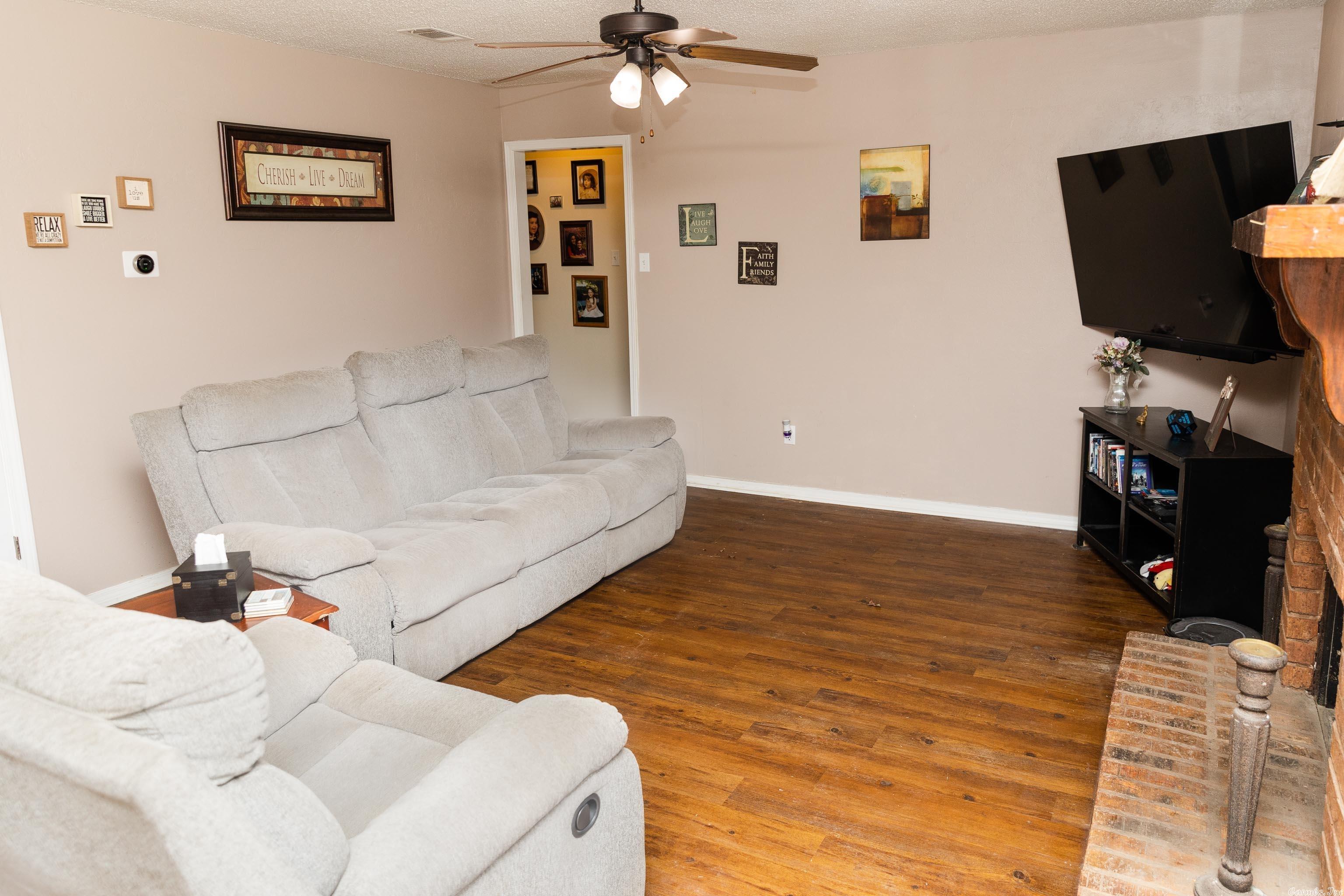 Springhill Manor - Residential