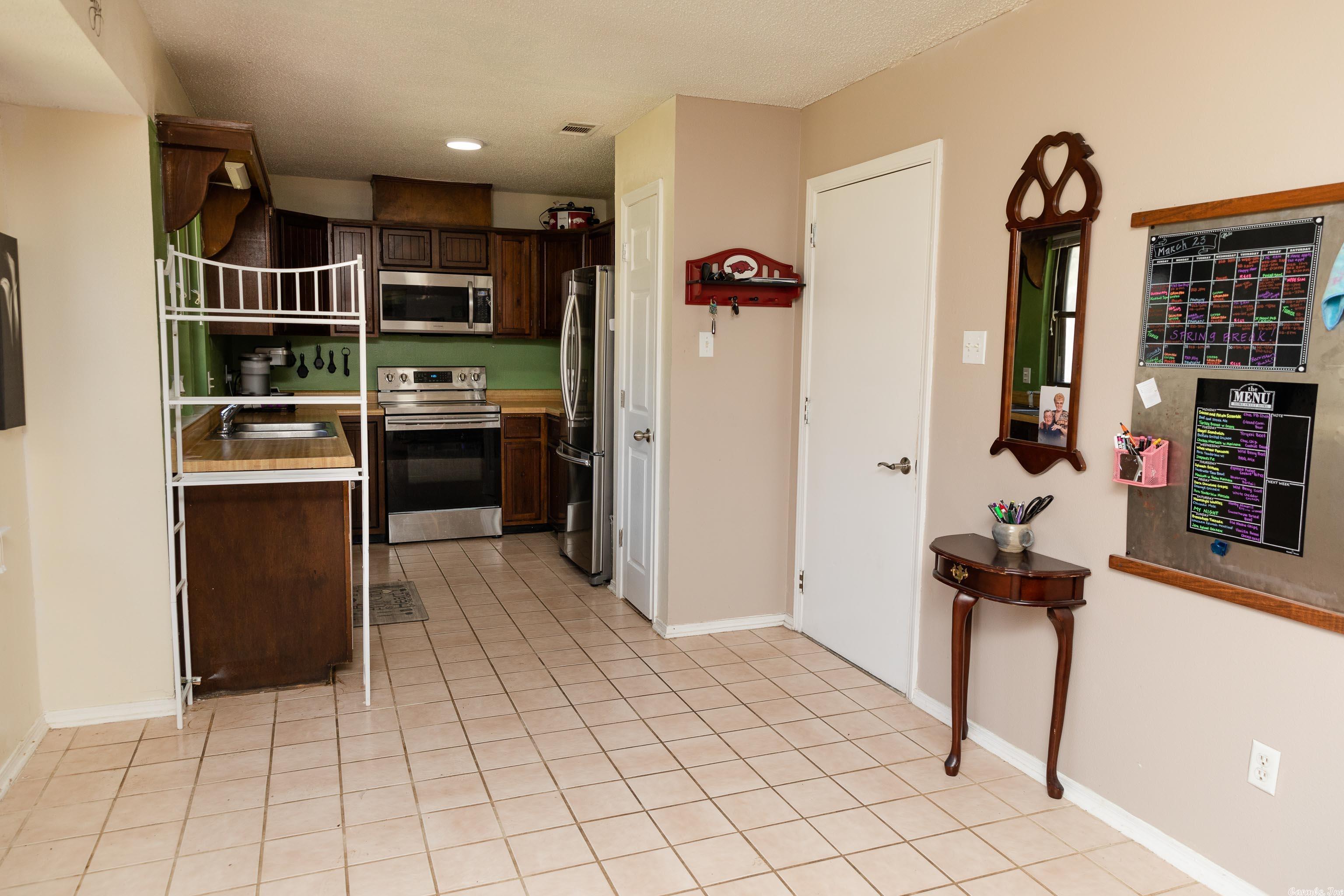 Springhill Manor - Residential