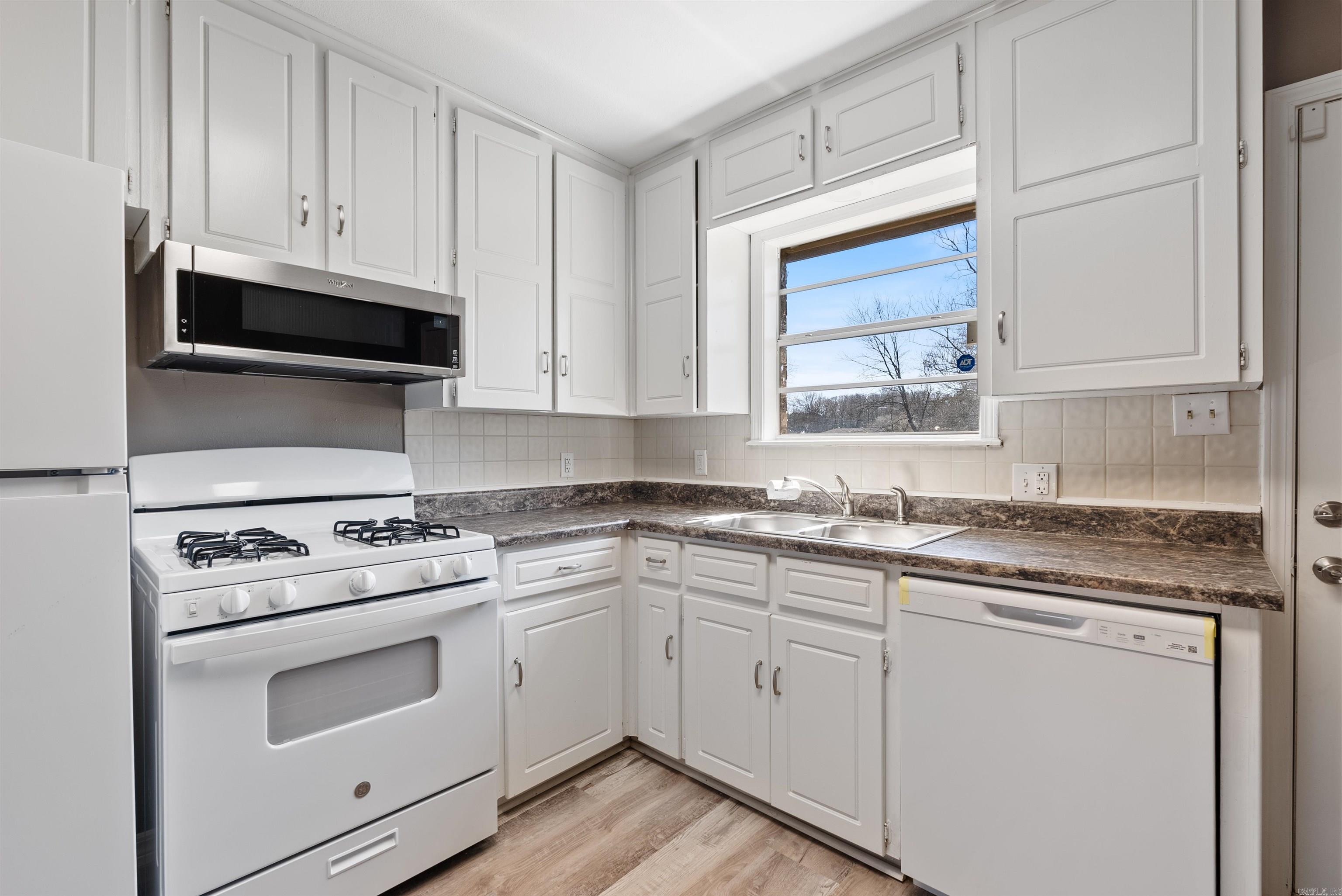 Not in Subdivision - Residential Lease
