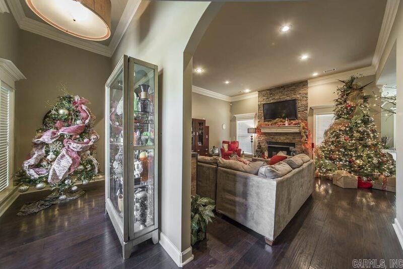 RIDGEVIEW - Residential