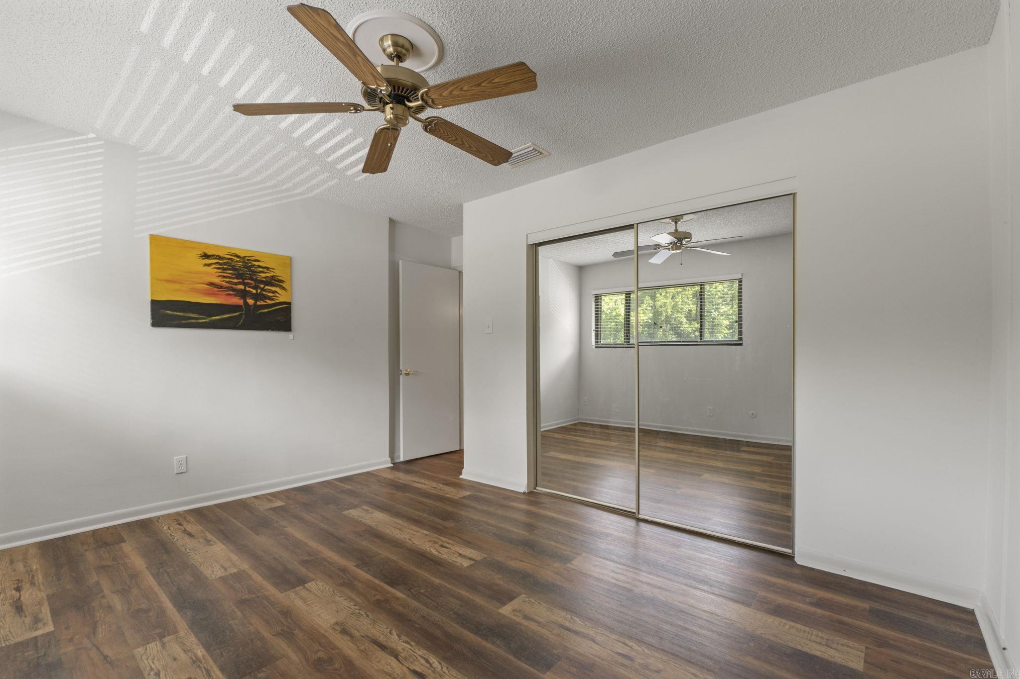 ROUND RIVER HPR - Residential