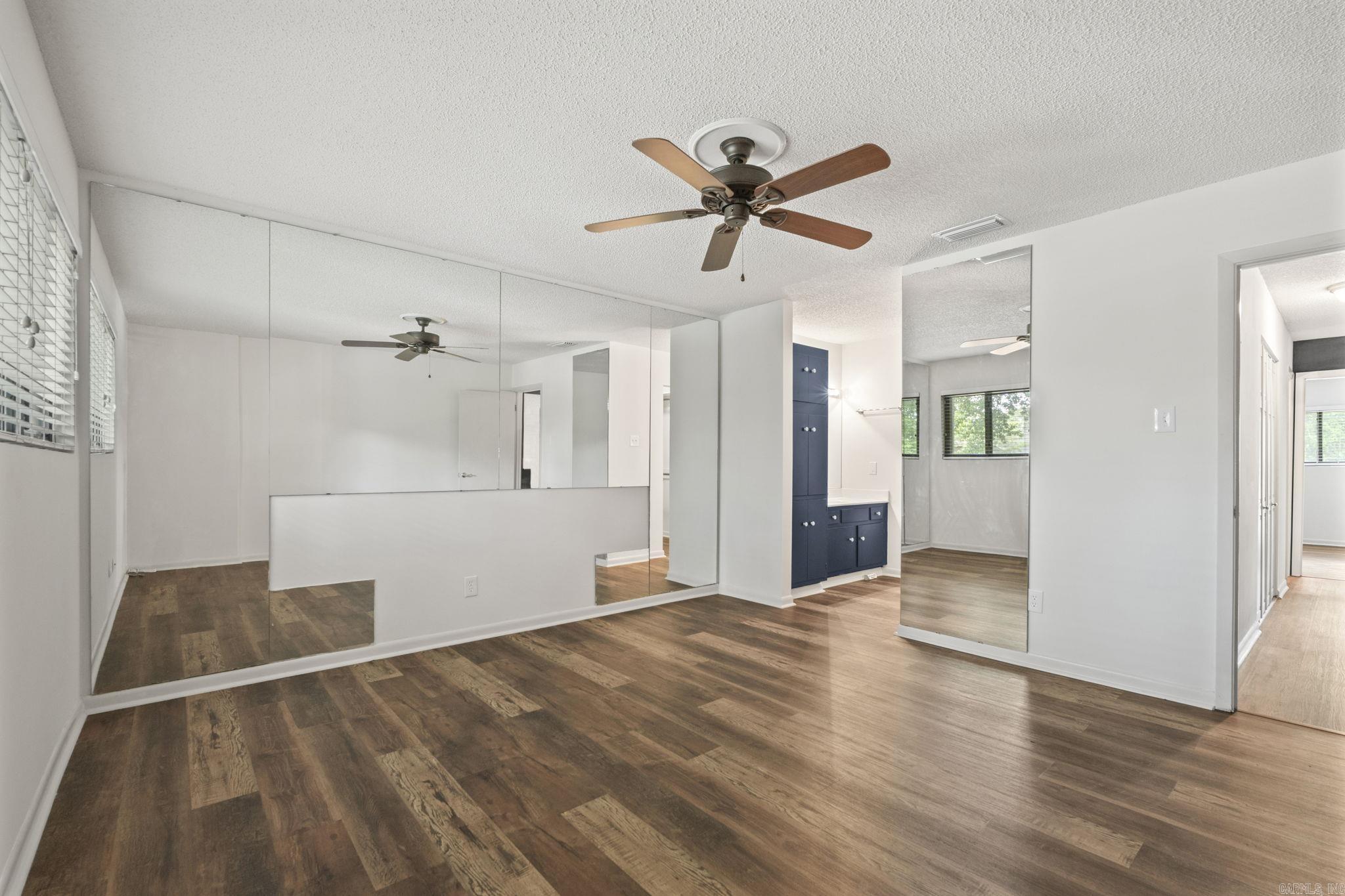 ROUND RIVER HPR - Residential