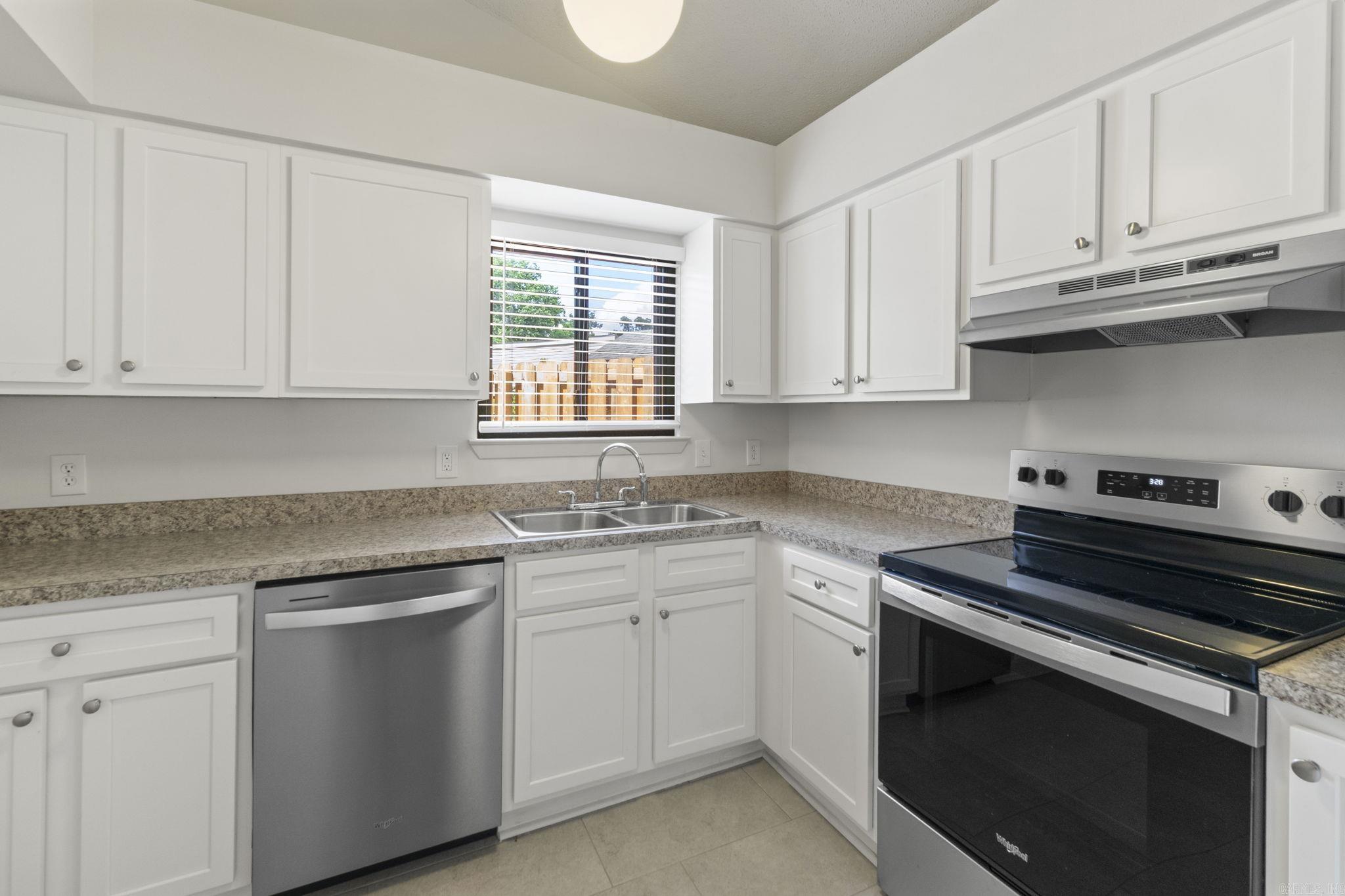 ROUND RIVER HPR - Residential