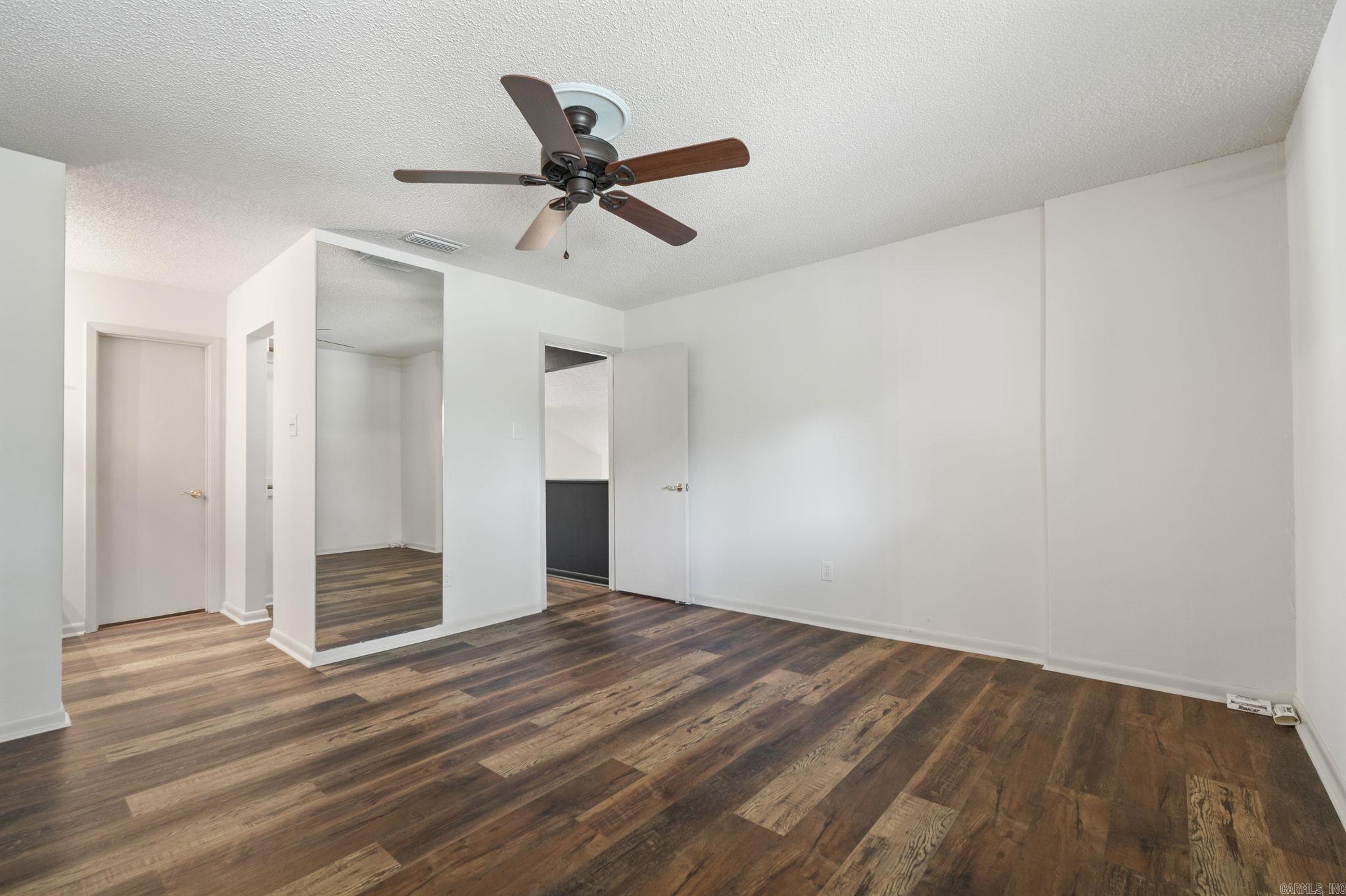 ROUND RIVER HPR - Residential