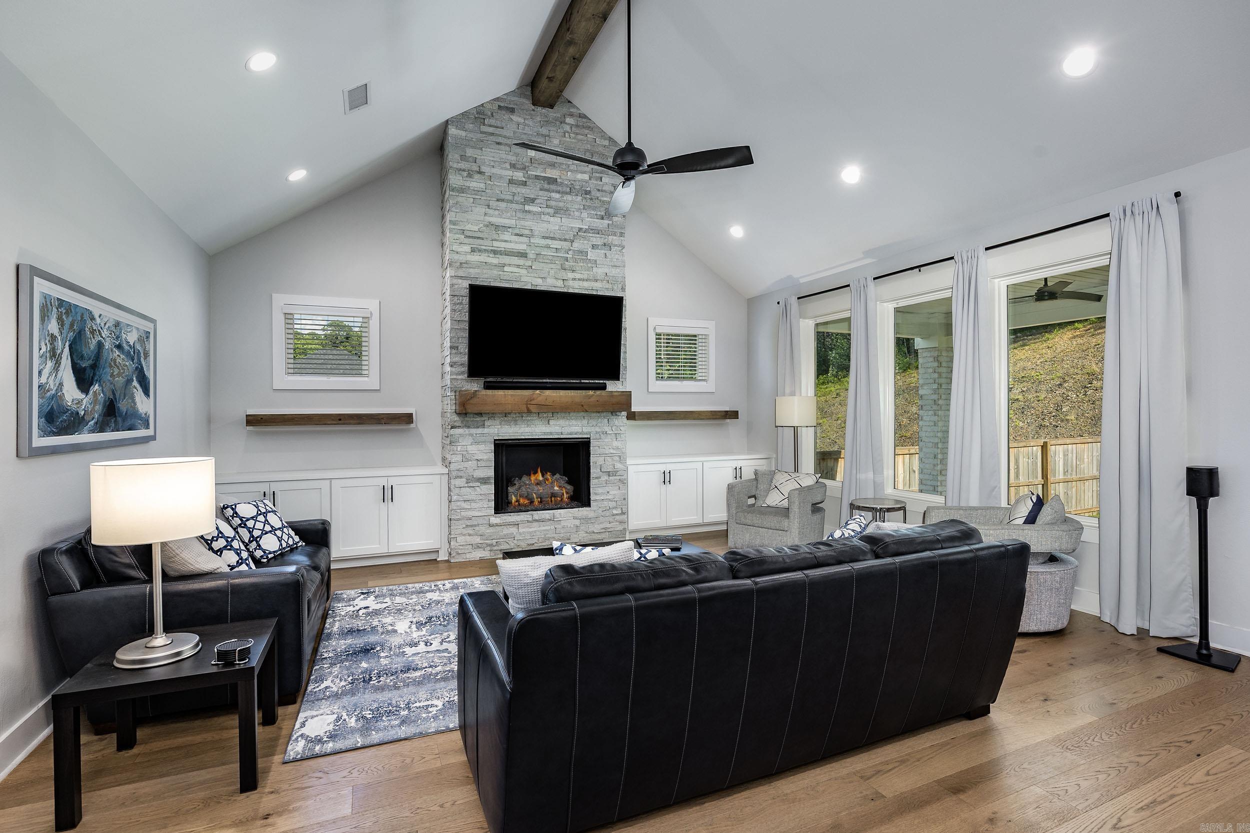CHENAL VALLEY CALION COURT - Residential