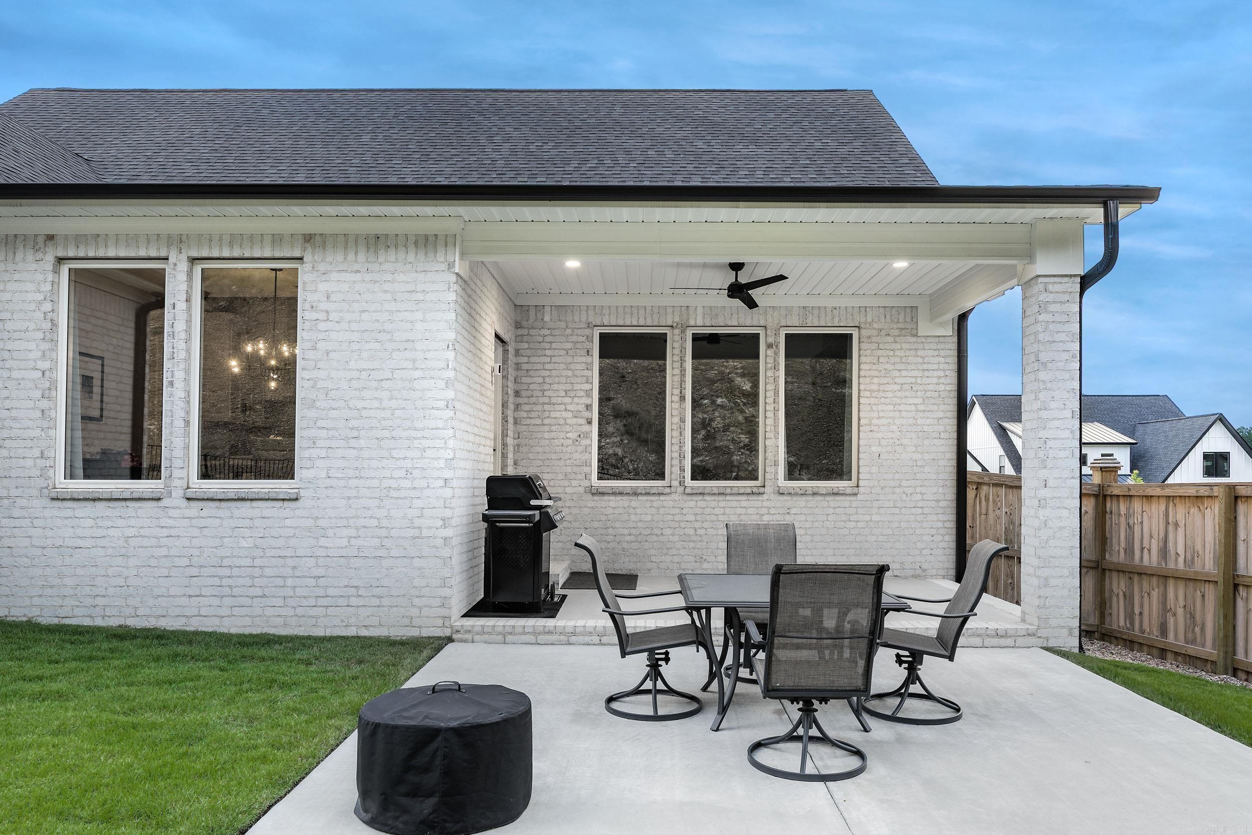 CHENAL VALLEY CALION COURT - Residential