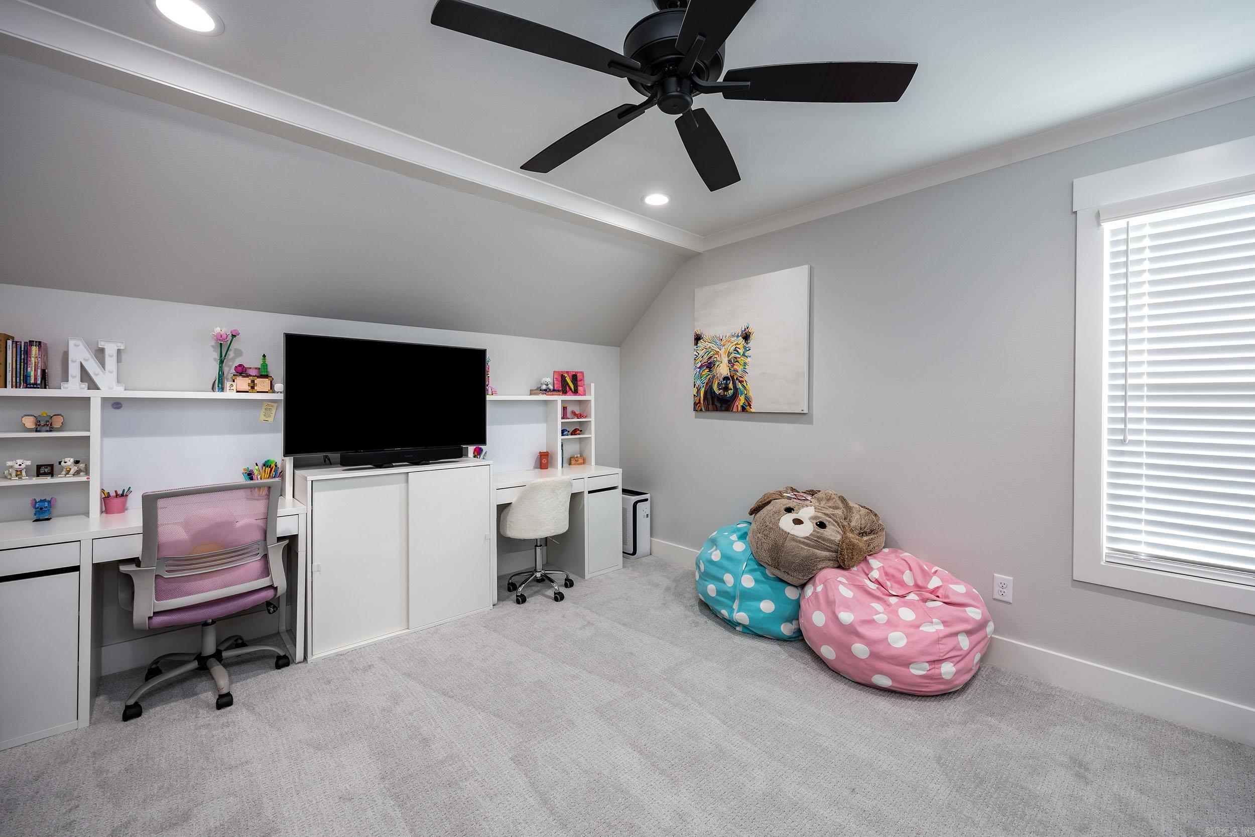 CHENAL VALLEY CALION COURT - Residential