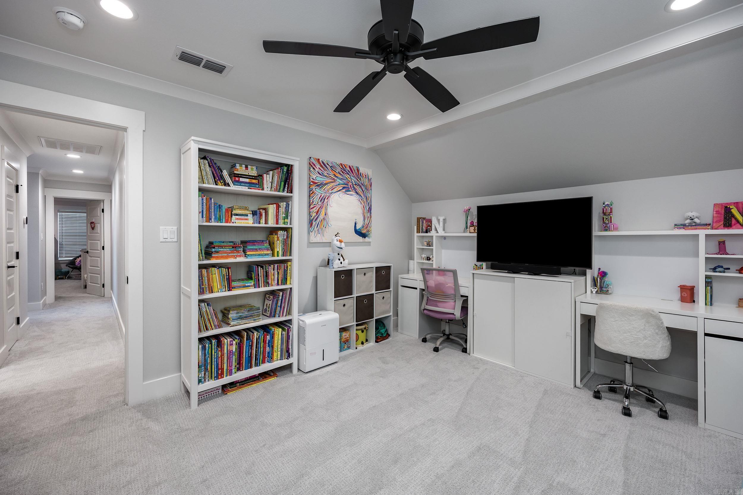 CHENAL VALLEY CALION COURT - Residential