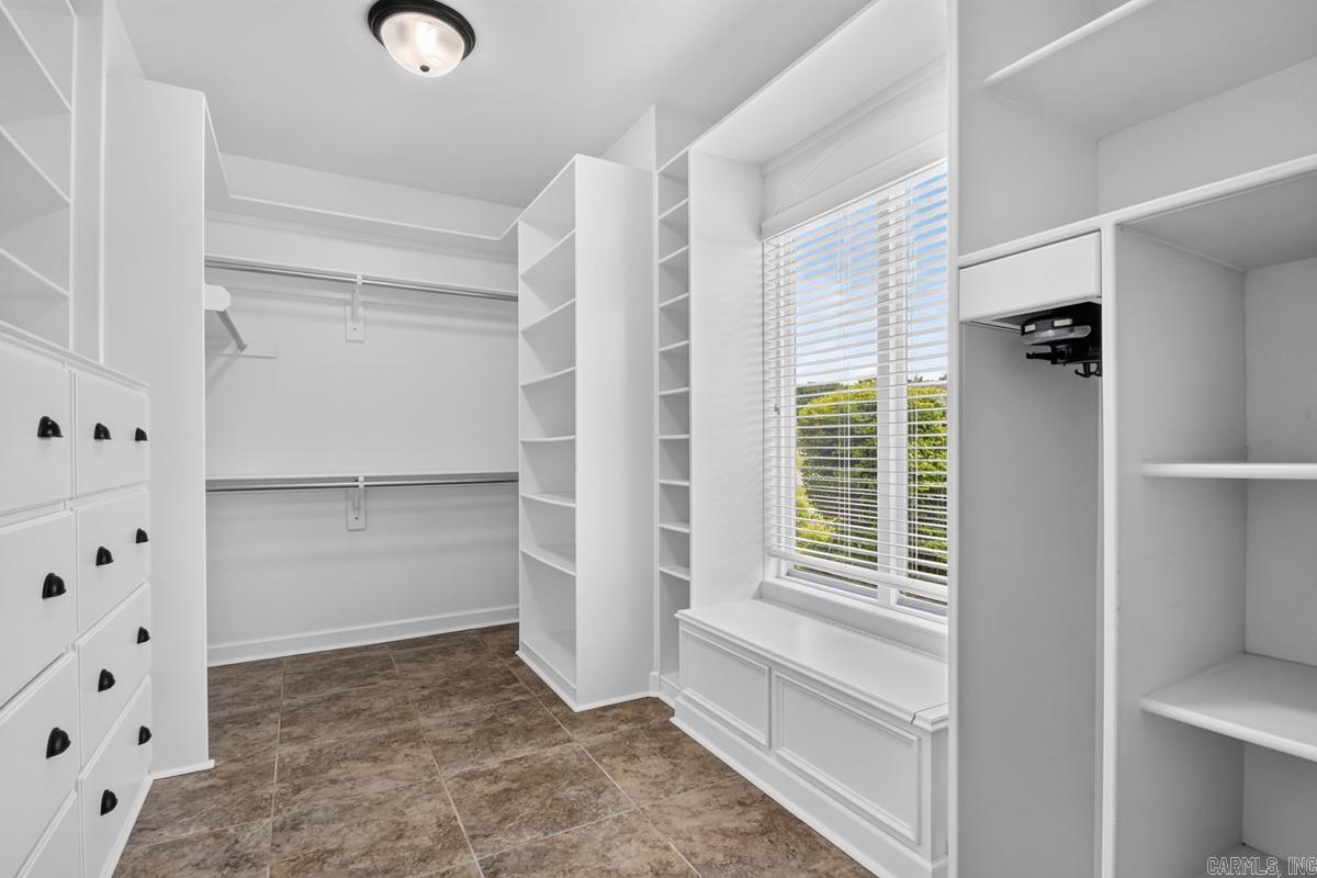 HURRICANE MEADOWS - Residential