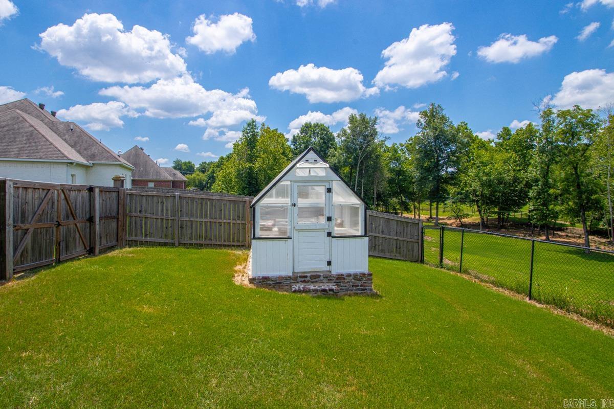 HURRICANE MEADOWS - Residential