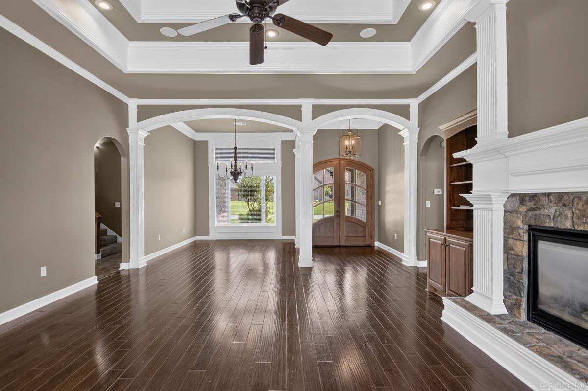 HURRICANE MEADOWS - Residential