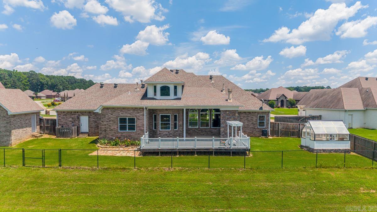 HURRICANE MEADOWS - Residential