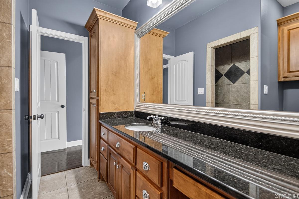 HURRICANE MEADOWS - Residential