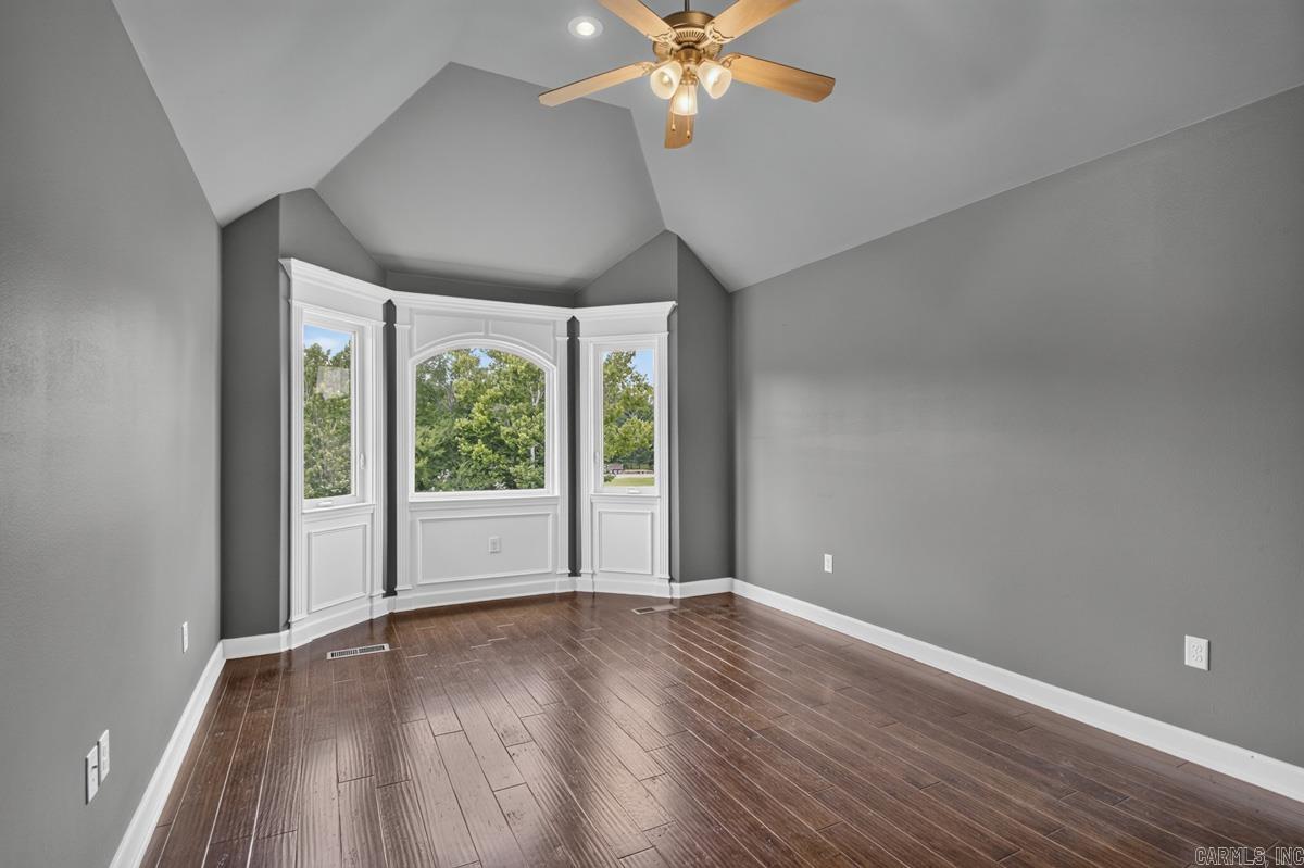 HURRICANE MEADOWS - Residential