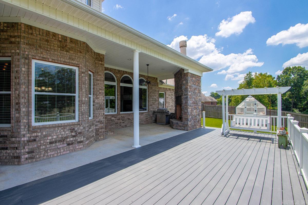 HURRICANE MEADOWS - Residential