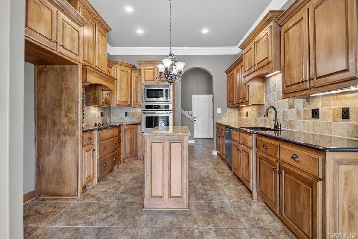 HURRICANE MEADOWS - Residential