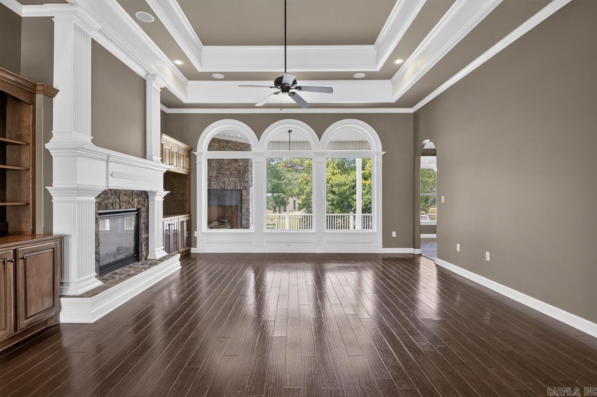 HURRICANE MEADOWS - Residential