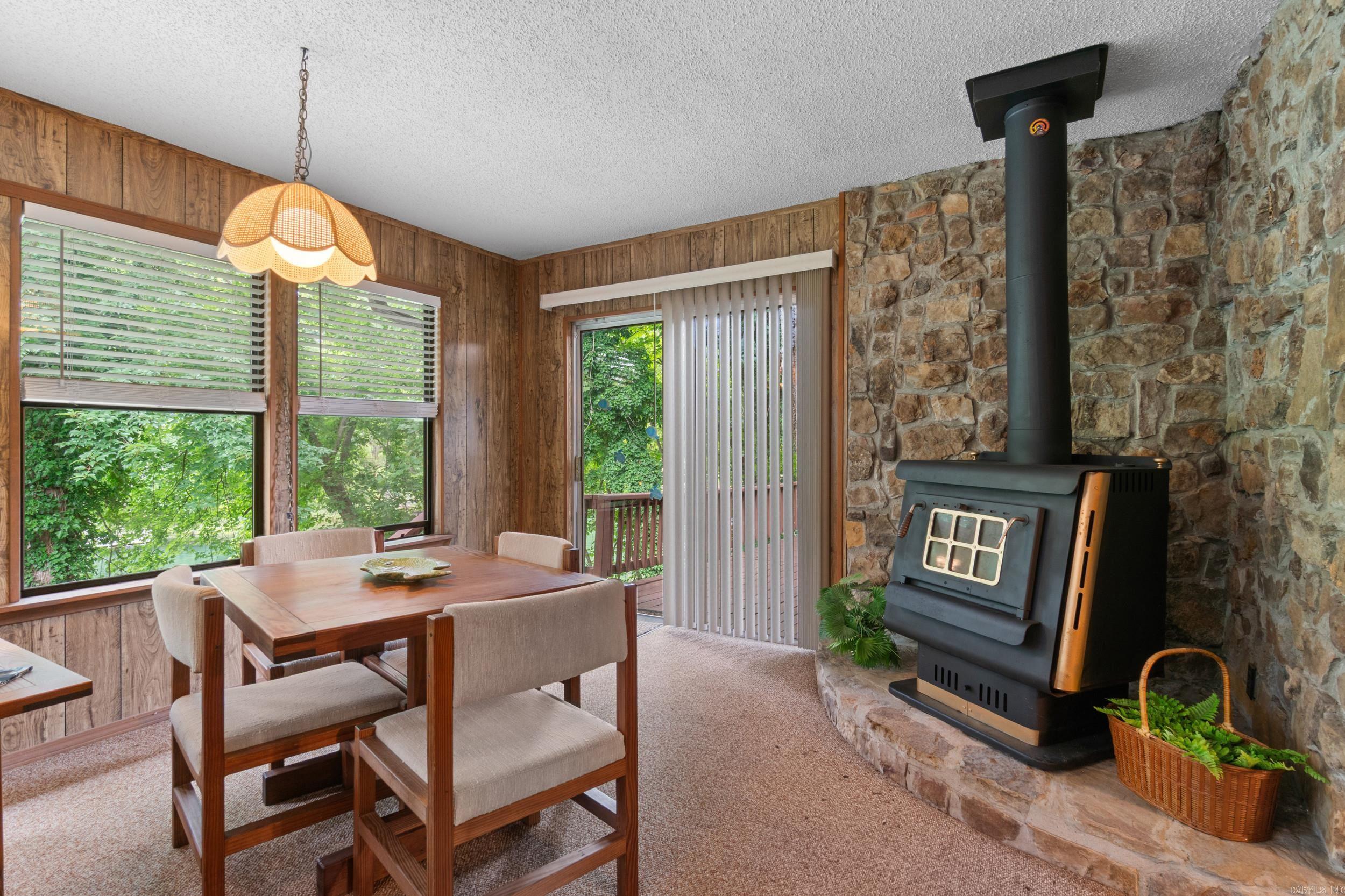 LITTLE DUNHAM - Residential