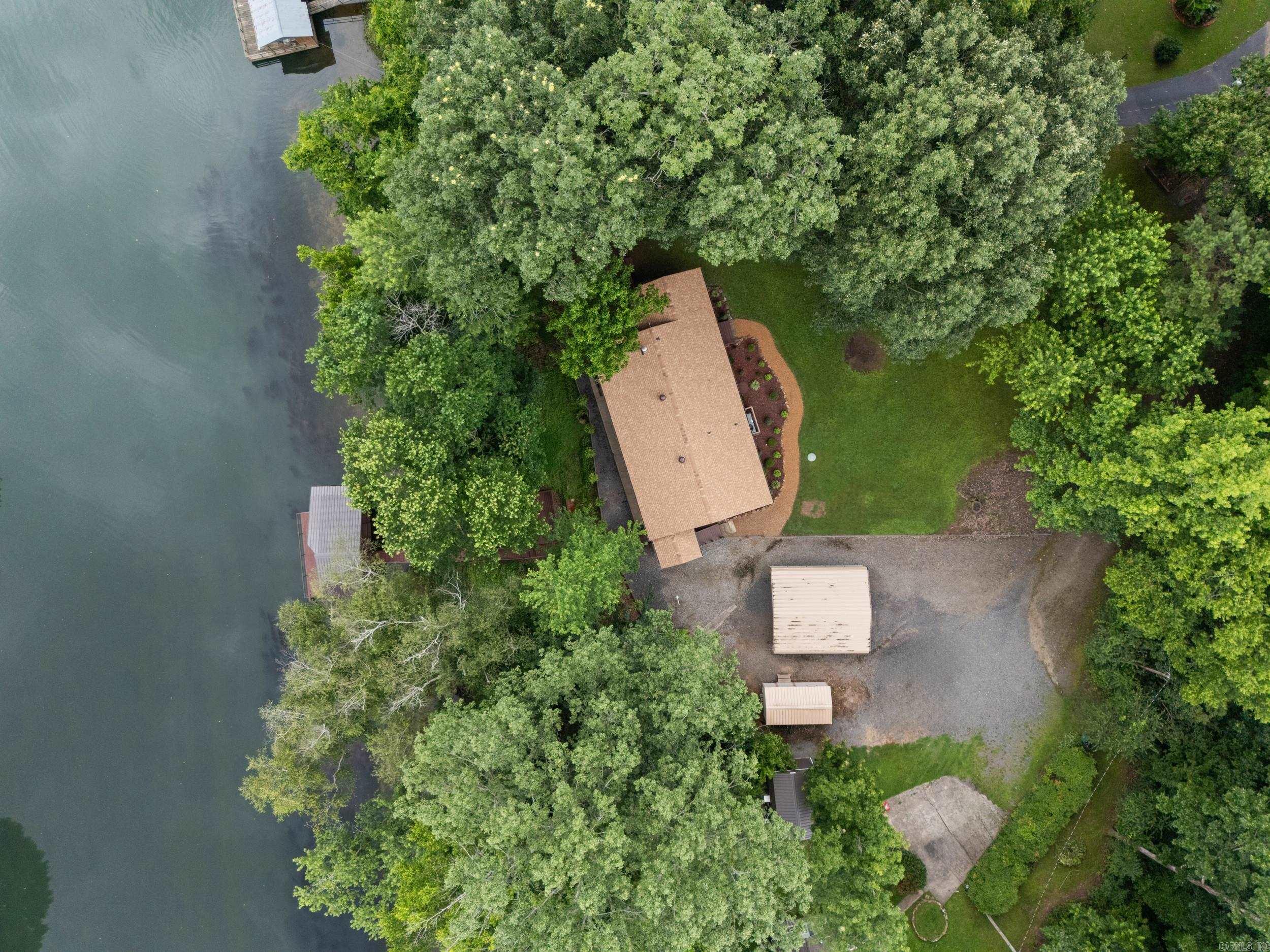 LITTLE DUNHAM - Residential