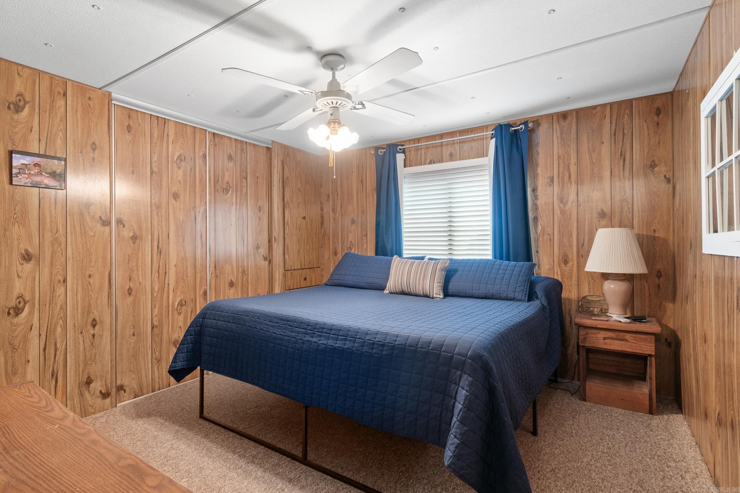 LITTLE DUNHAM - Residential