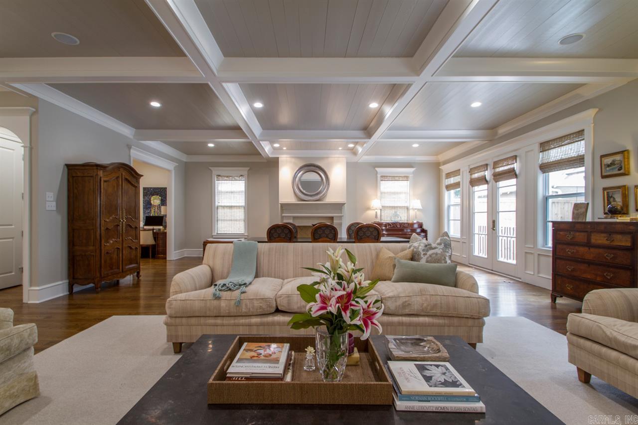 NEWTONS - Residential