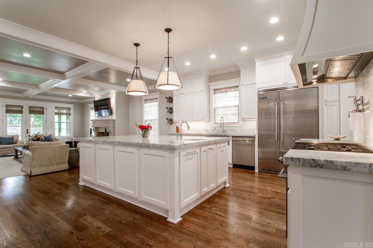 NEWTONS - Residential