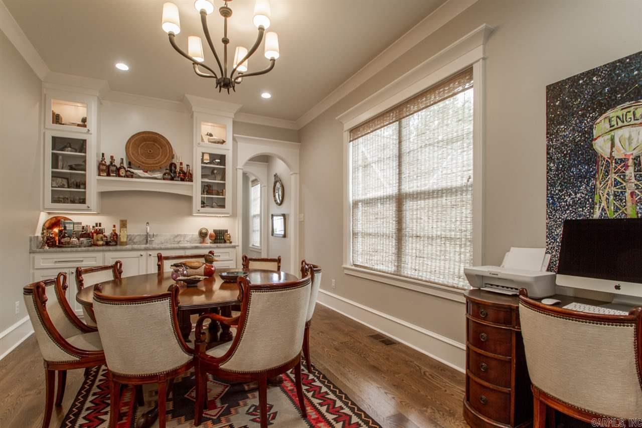 NEWTONS - Residential
