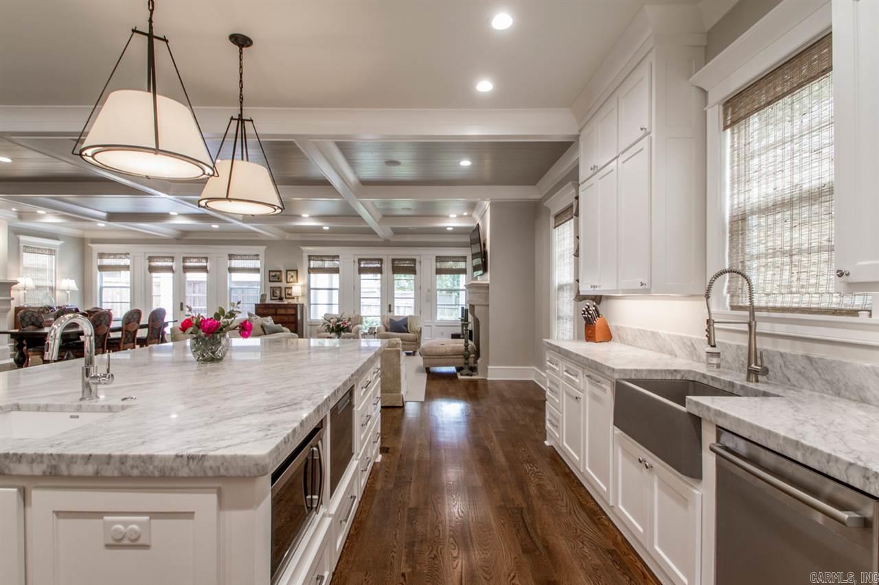 NEWTONS - Residential