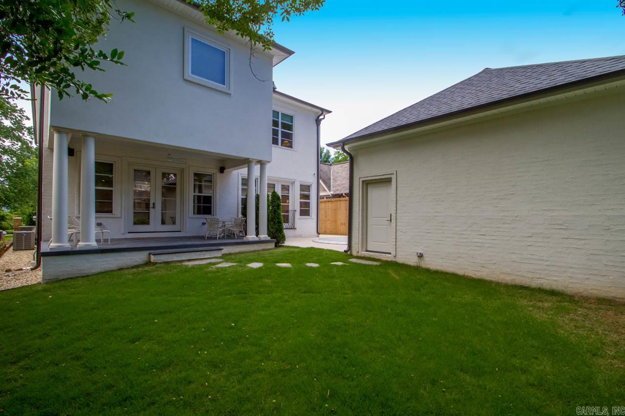 NEWTONS - Residential