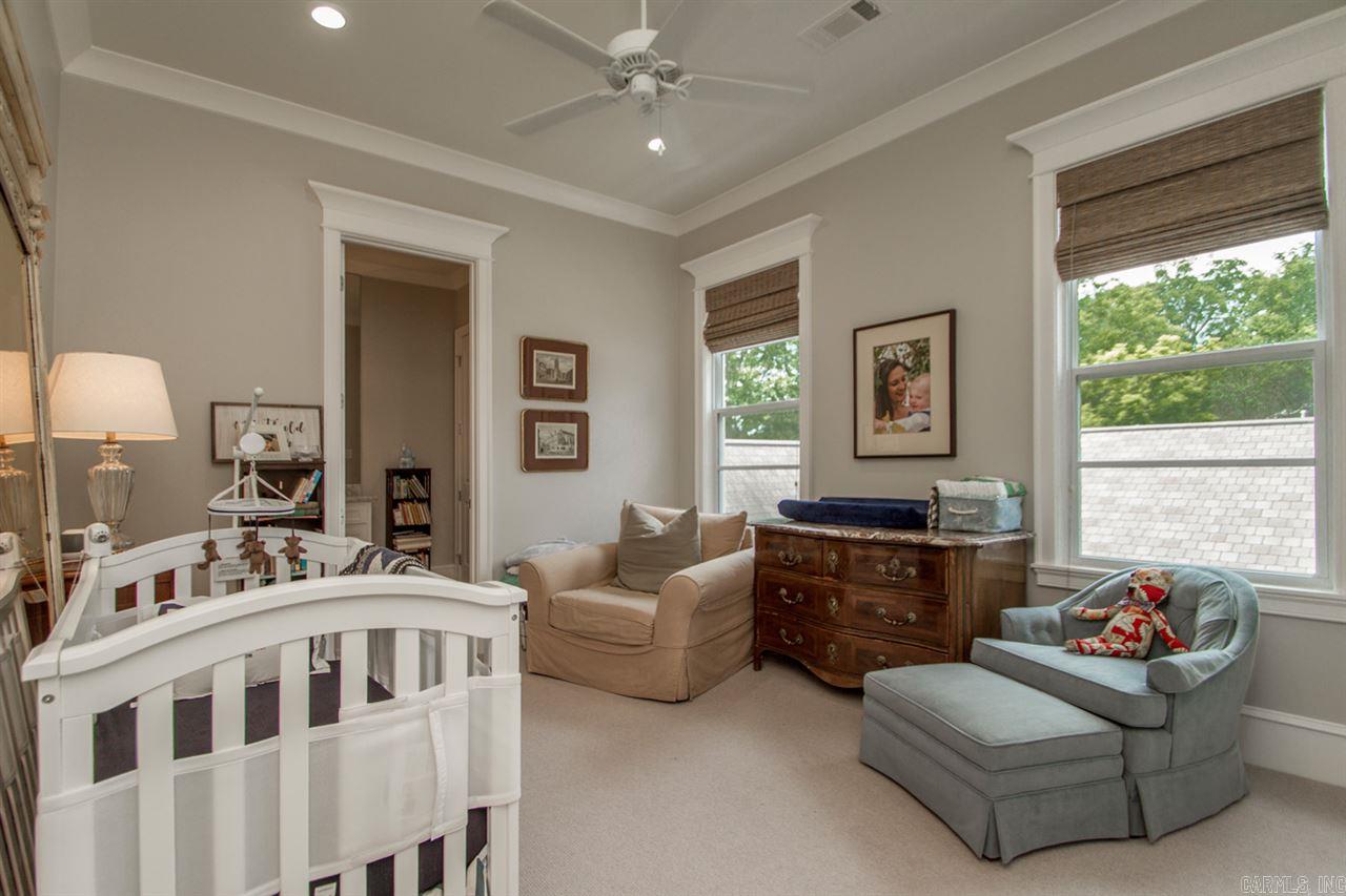 NEWTONS - Residential